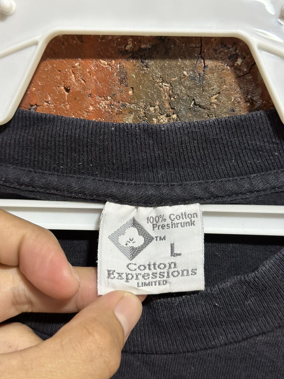 Arts & Science Vintage Cotton Experssions 1982 Faded Tee Size US L / EU 52-54 / 3 - 5 Thumbnail