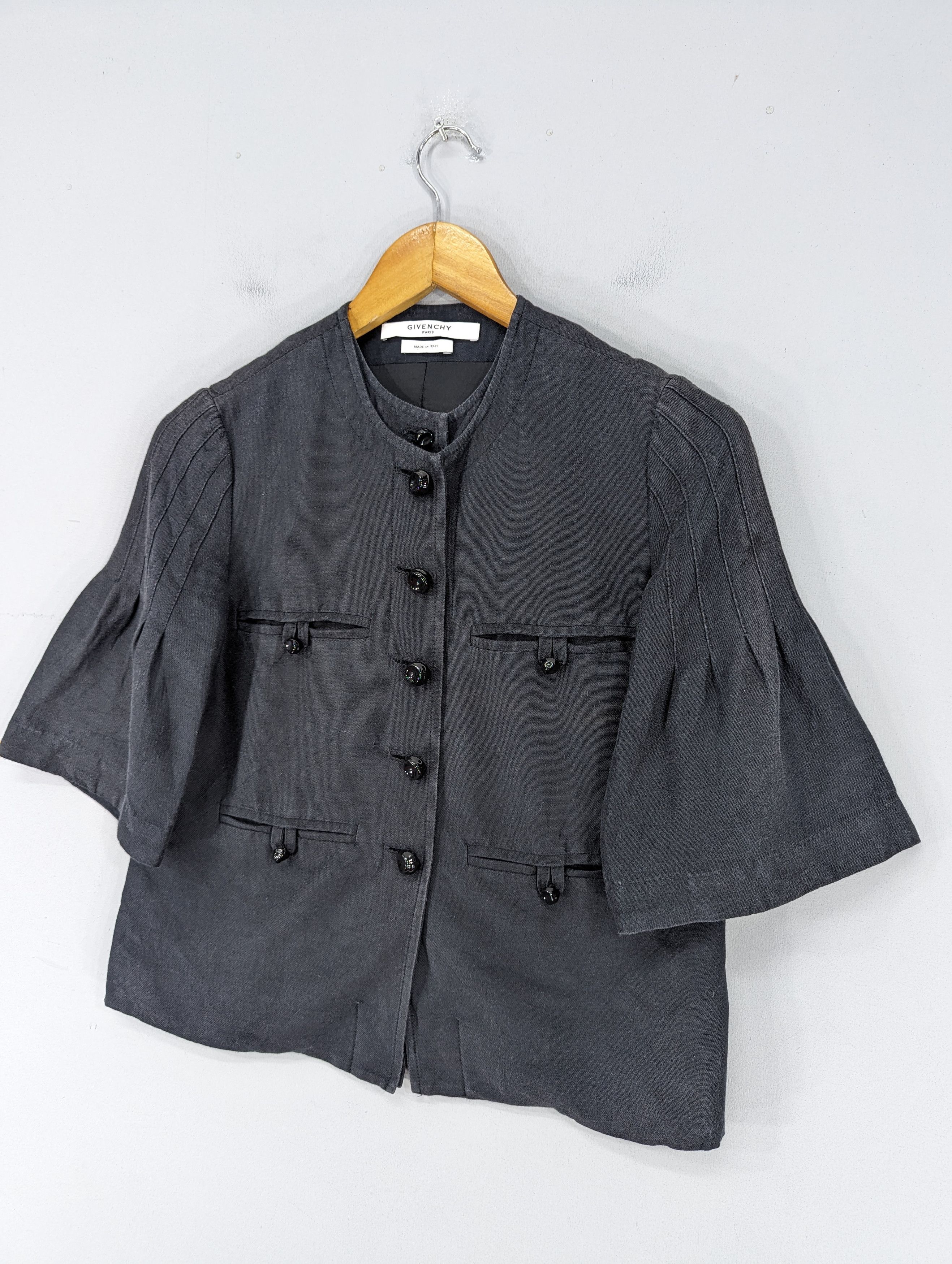 Givenchy 🔥RARE🔥Givenchy Button Ups Distressed Short Jacket Size XS / US 0-2 / IT 36-38 - 3 Thumbnail