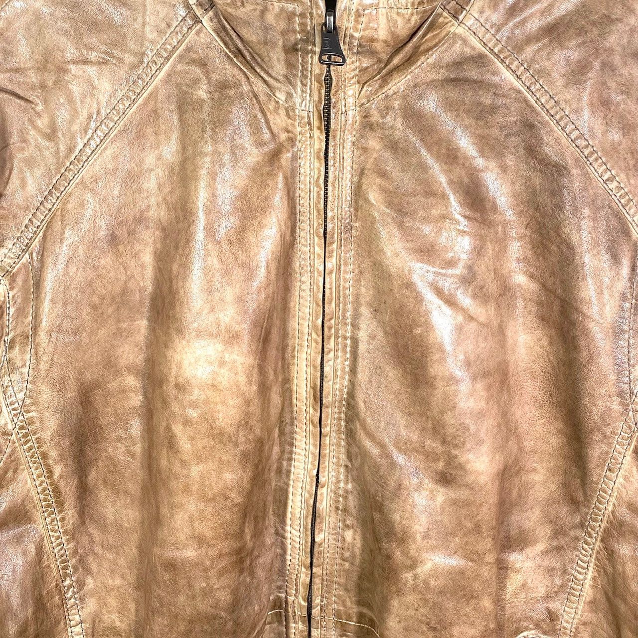 Pierre Cardin Blouson En Cuir Marron Patiné Vintage Pierre Cardin Size US M / EU 48-50 / 2 - 5 Thumbnail