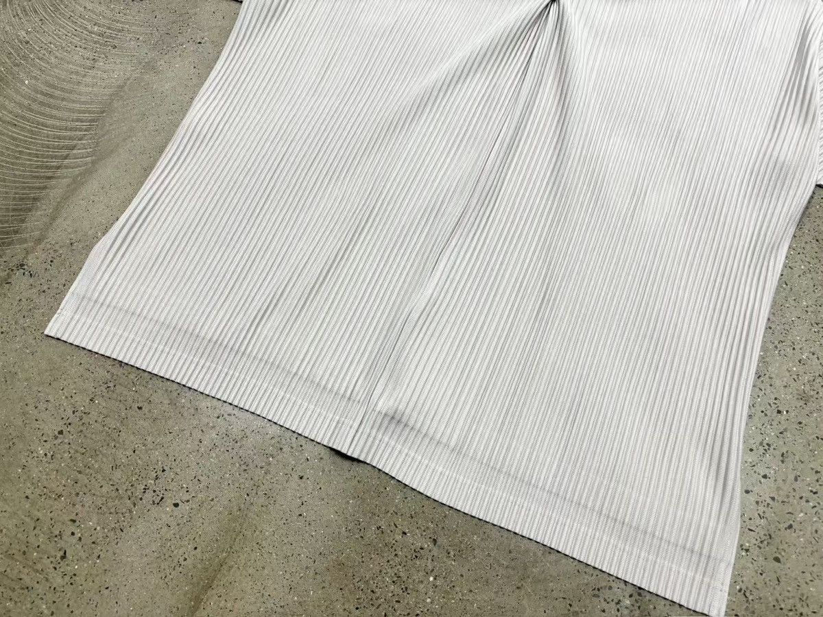 Homme Plisse Issey Miyake Issey Miyake Short Sleeve Shirts jj122 Size US XL / EU 56 / 4 - 7 Thumbnail