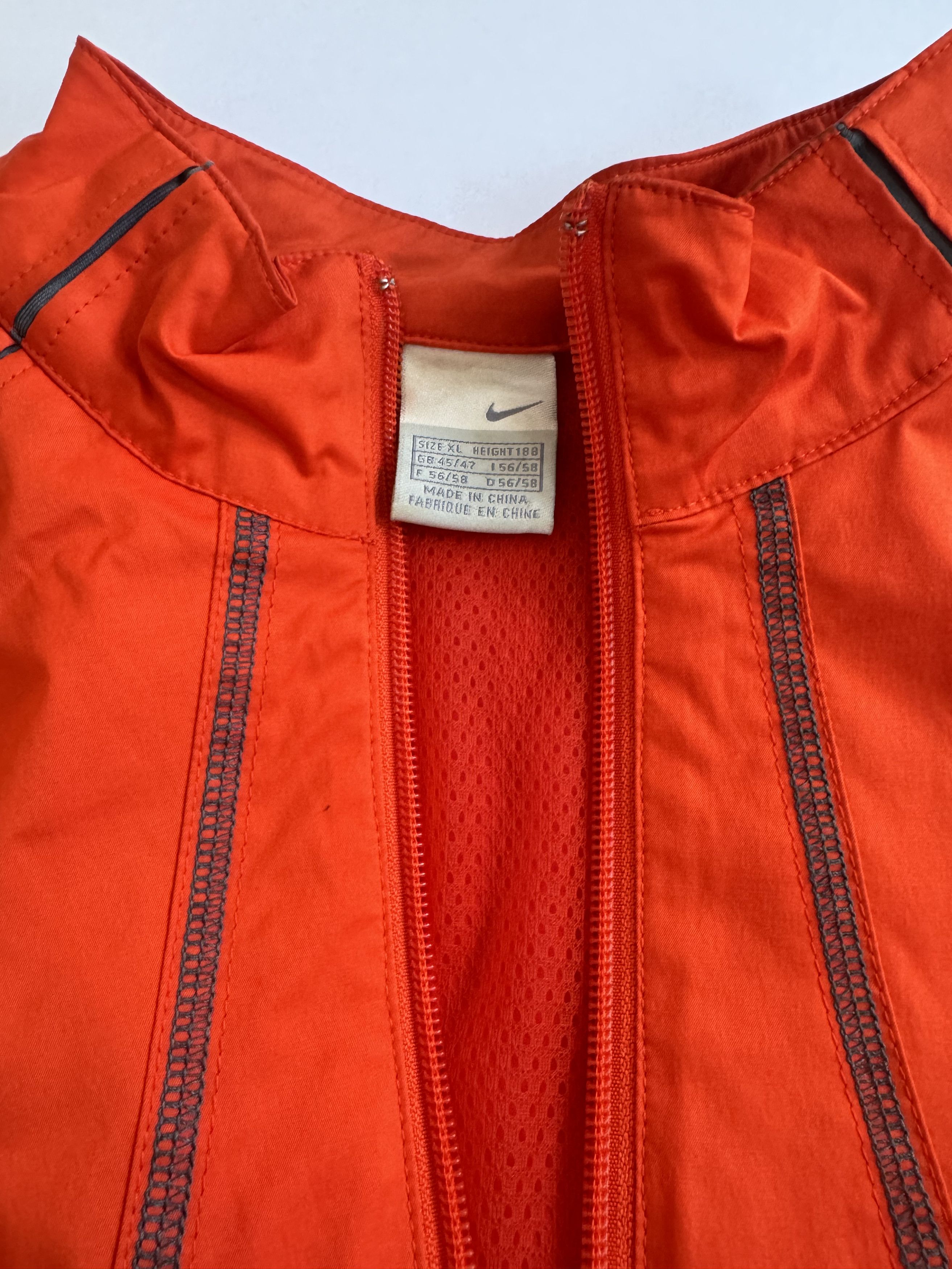 Nike Nike ‘MB1’ Mobius Bright Orange Jacket Size US XL / EU 56 / 4 - 4 Thumbnail