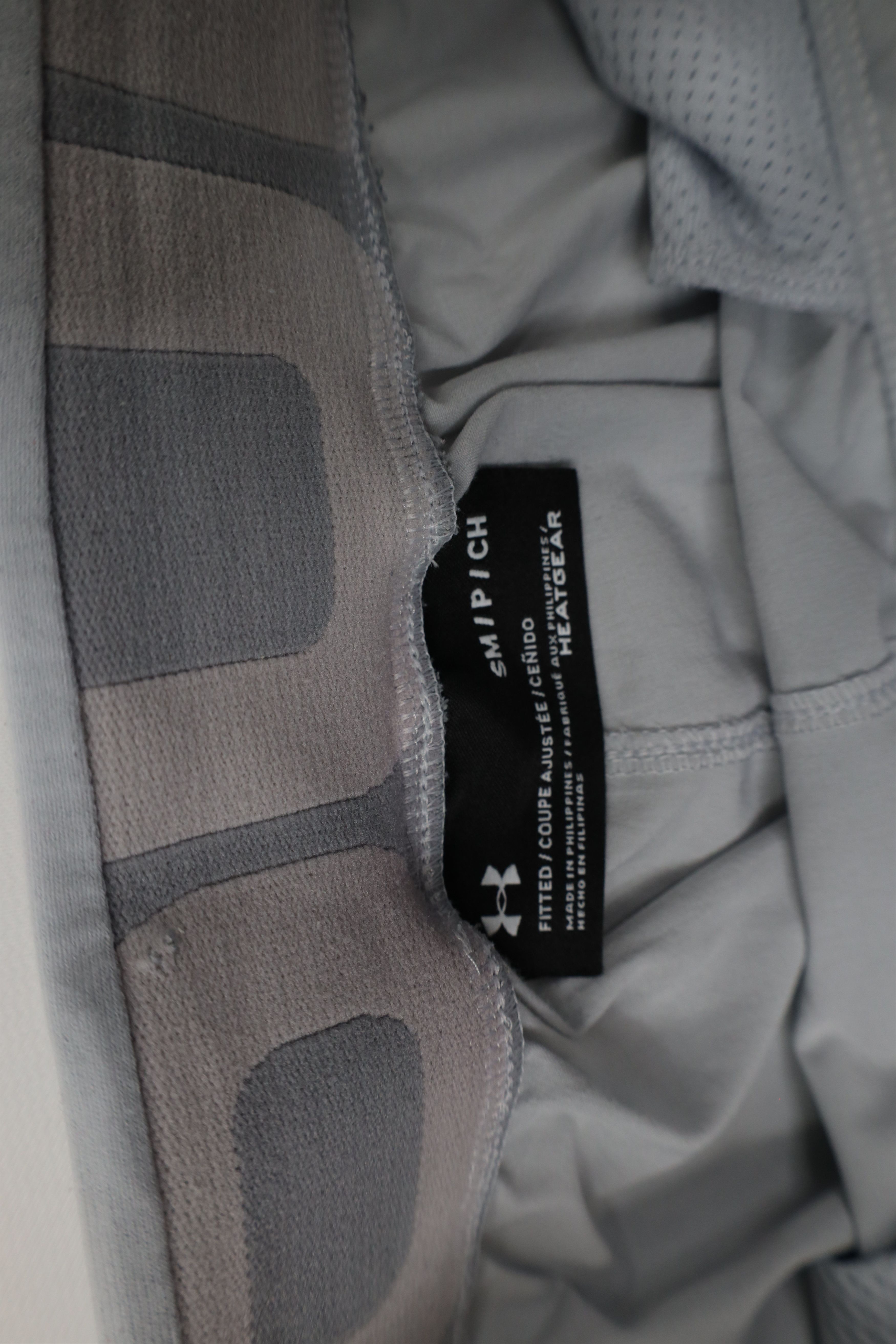 Under Armour × Vintage Under Armour HeatGear Snap Button Above Knee Shorts Gray Size US 30 / EU 46 - 8 Thumbnail