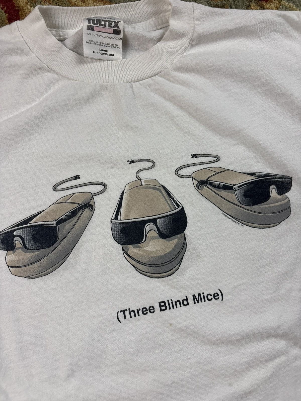 Tultex Vintage 1999 Three Blind Mice Tech T-shirt Size US L / EU 52-54 / 3 - 3 Thumbnail