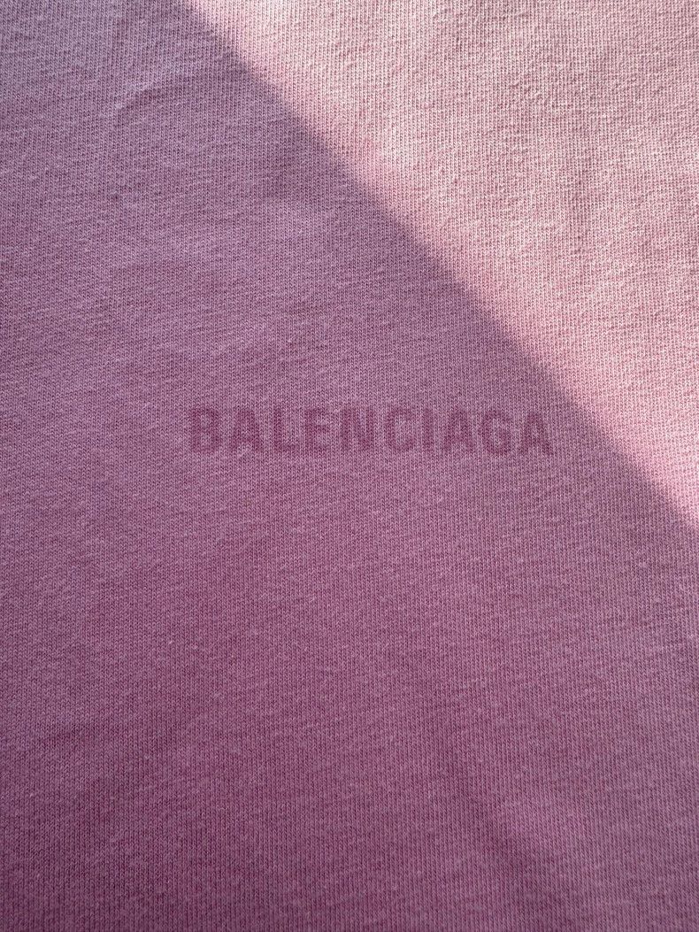 Balenciaga Balenciaga Pink front and back logo short-sleeve Size US M / EU 48-50 / 2 - 4 Thumbnail