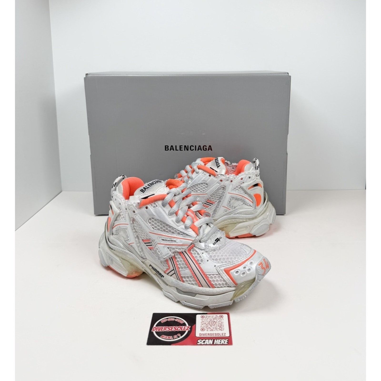 Balenciaga Size 34EU/4W - Balenciaga Runner Sneakers orange NEW Size US 4 / IT 34 - 1 Thumbnail