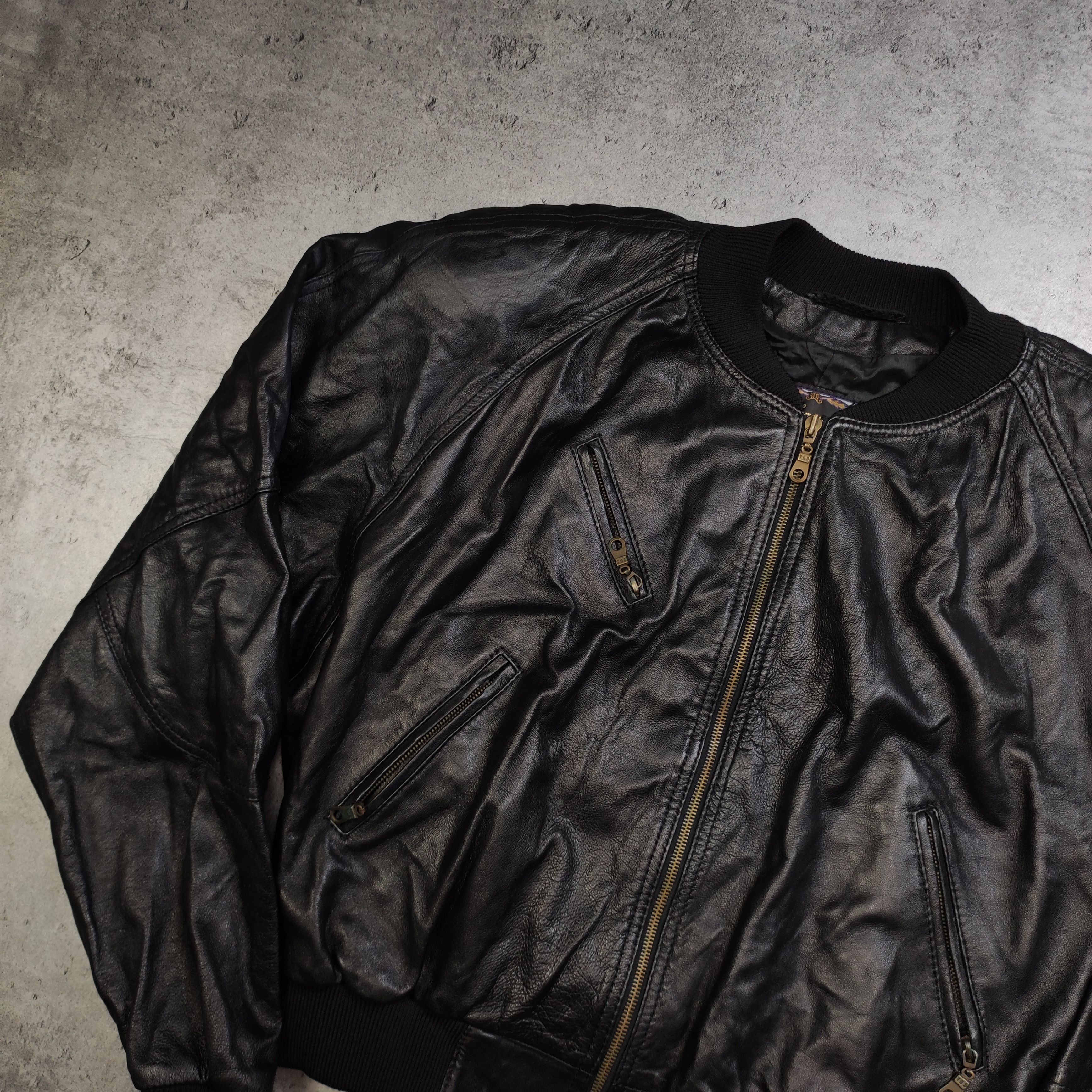 Vintage Vintage RARE 90s Eco Leather Casino Cards Bomber Jacket Size US S / EU 44-46 / 1 - 9 Thumbnail