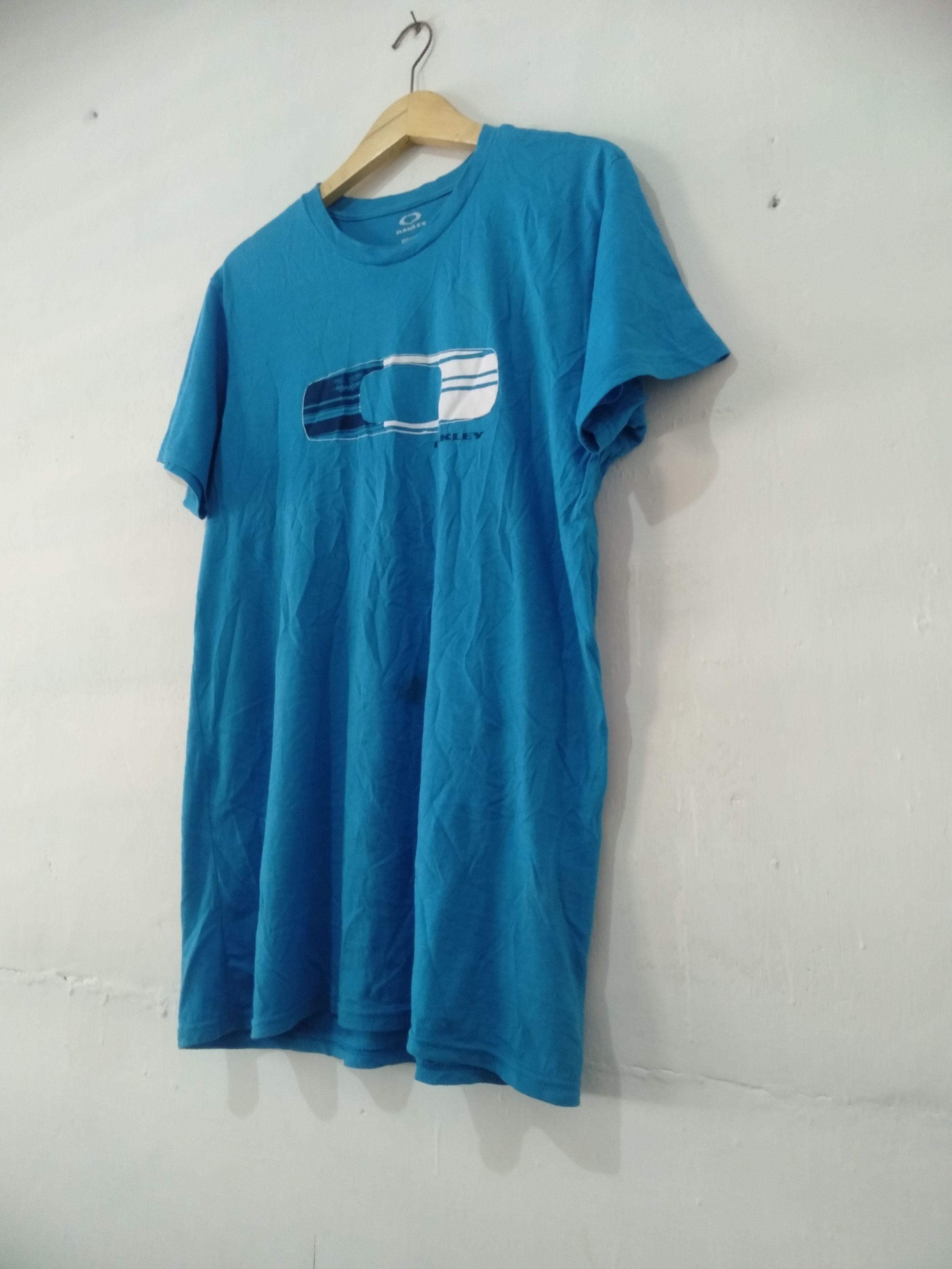 Vintage Vintage 00’s Oakley T-shirt Big Logo Size US L / EU 52-54 / 3 - 2 Thumbnail