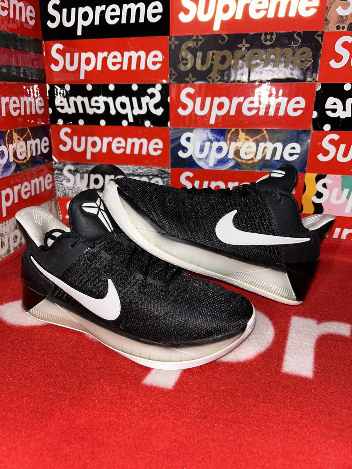 Nike Nike Kobe AD GS Black White 869987-001 size 4.5y Size US 5 / EU 37 - 1 Thumbnail