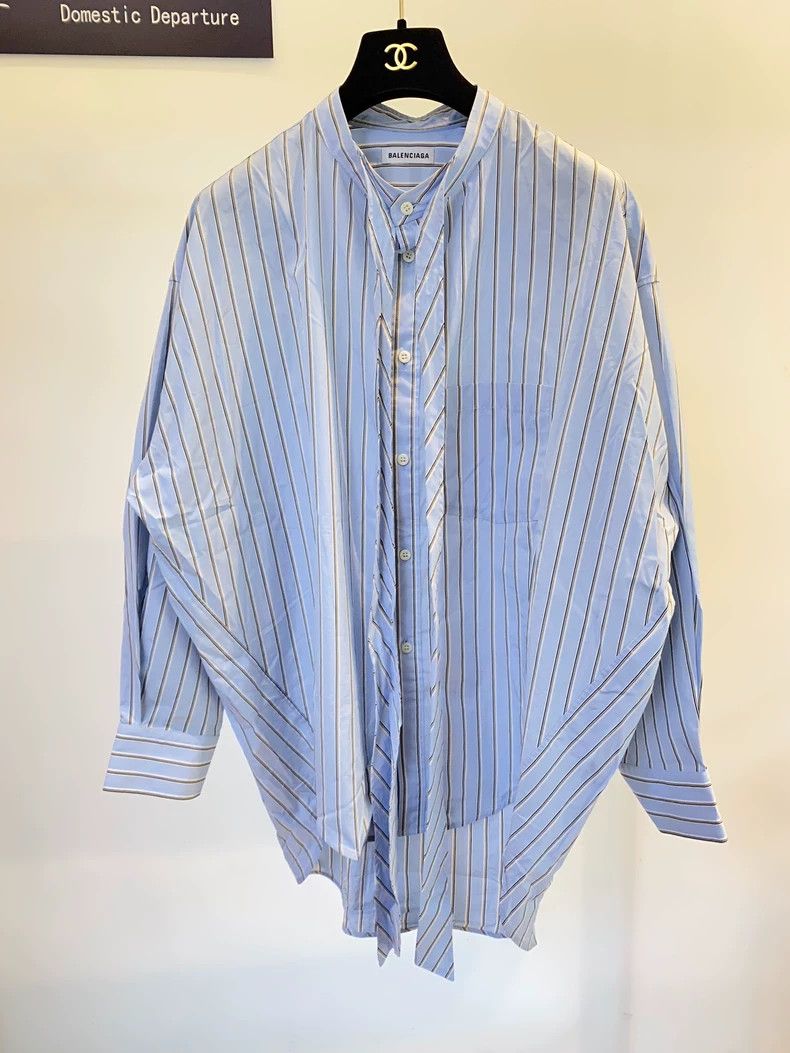 Balenciaga Balenciaga size 34 Blue plaid back letter logo shirt 2504- Size US S / EU 44-46 / 1 - 1 Thumbnail