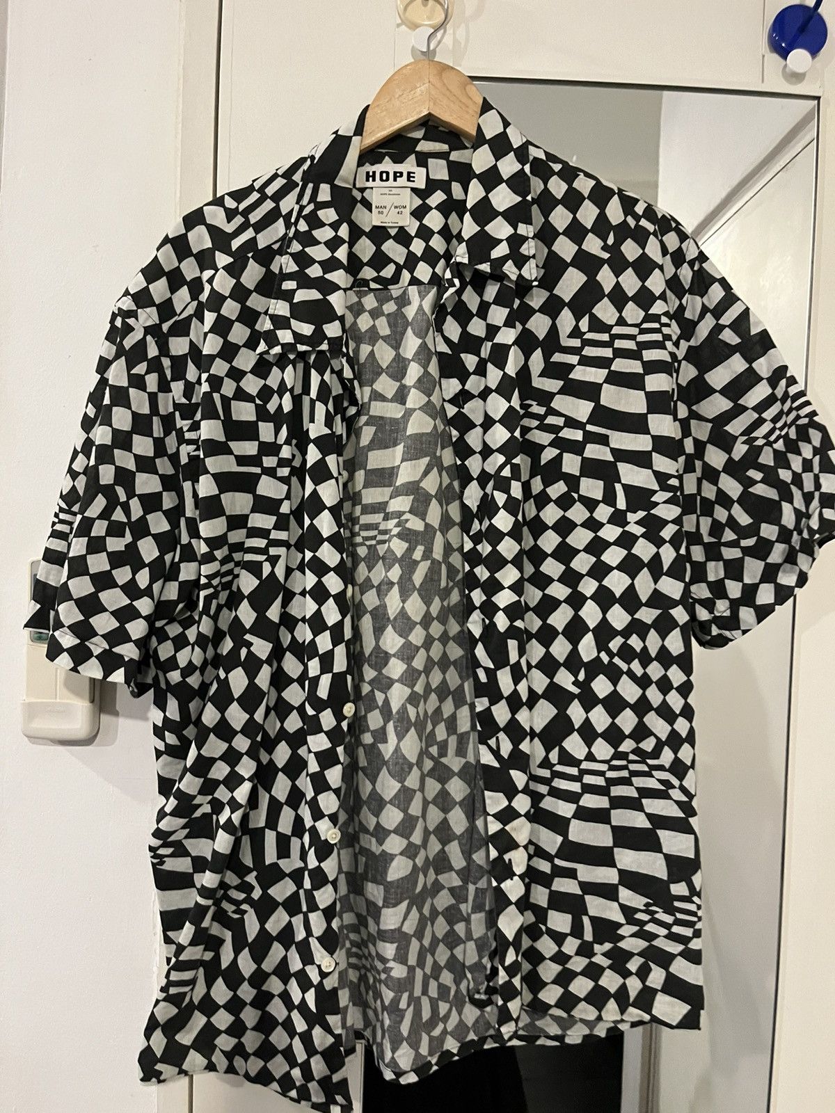 Hope HOPE Stockholm Blaze Checkered Short Sleeve Boxy Button Up Size US L / EU 52-54 / 3 - 3 Thumbnail