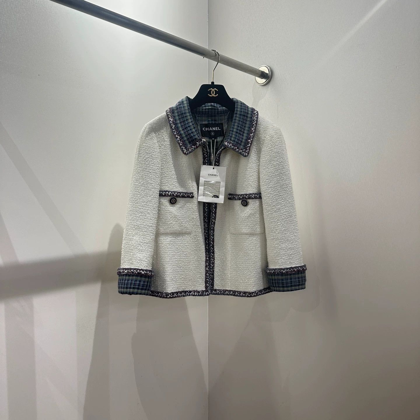 Chanel Chanel apr739 20c Station Series Jacket 38 Size S / US 4 / IT 40 - 1 Thumbnail
