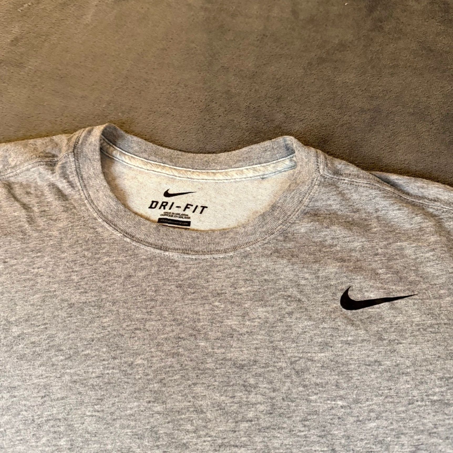 Nike Nike Dri-FIT Gray T-Shirt Short Sleeve Athletic Mens XL Set of 2 Size US XL / EU 56 / 4 - 3 Thumbnail