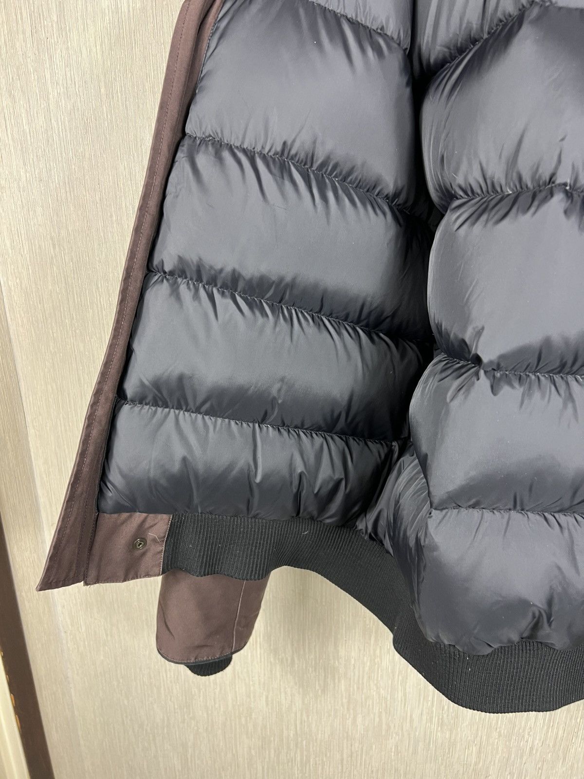 Canada Goose Canada Goose borden bomber down puffer jacket zip military Size US L / EU 52-54 / 3 - 21 Thumbnail