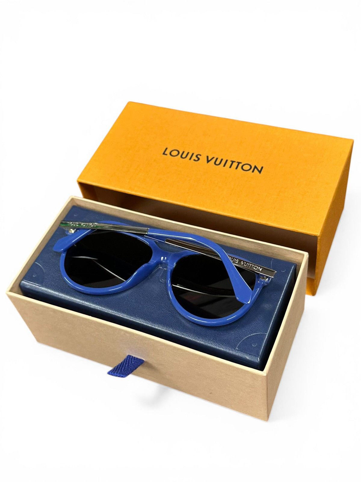 Louis Vuitton Louis Vuitton Mix it Up Sunglasses Blue U Z1889U Size ONE SIZE - 8 Thumbnail