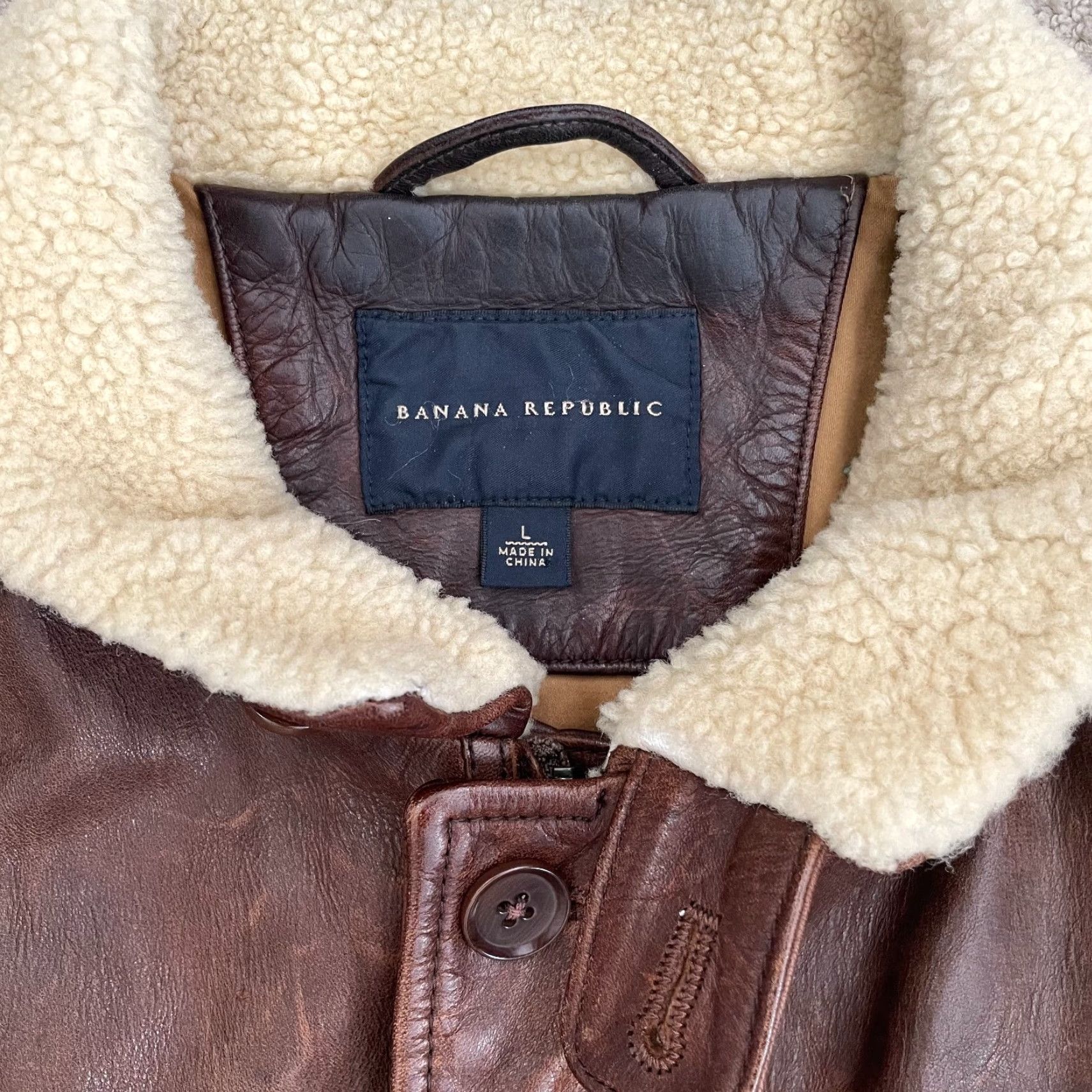 Banana Republic Banana Republic Bomber Jacket Men Large Brown Leather Chinstrap Sherpa Collar Jacket Size US L / EU 52-54 / 3 - 2 Thumbnail
