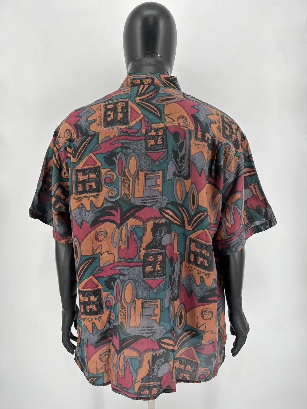 Vintage Vintage 100% silk Art Streetwear Hawaiian Travis Scott Size US XL / EU 56 / 4 - 5 Thumbnail