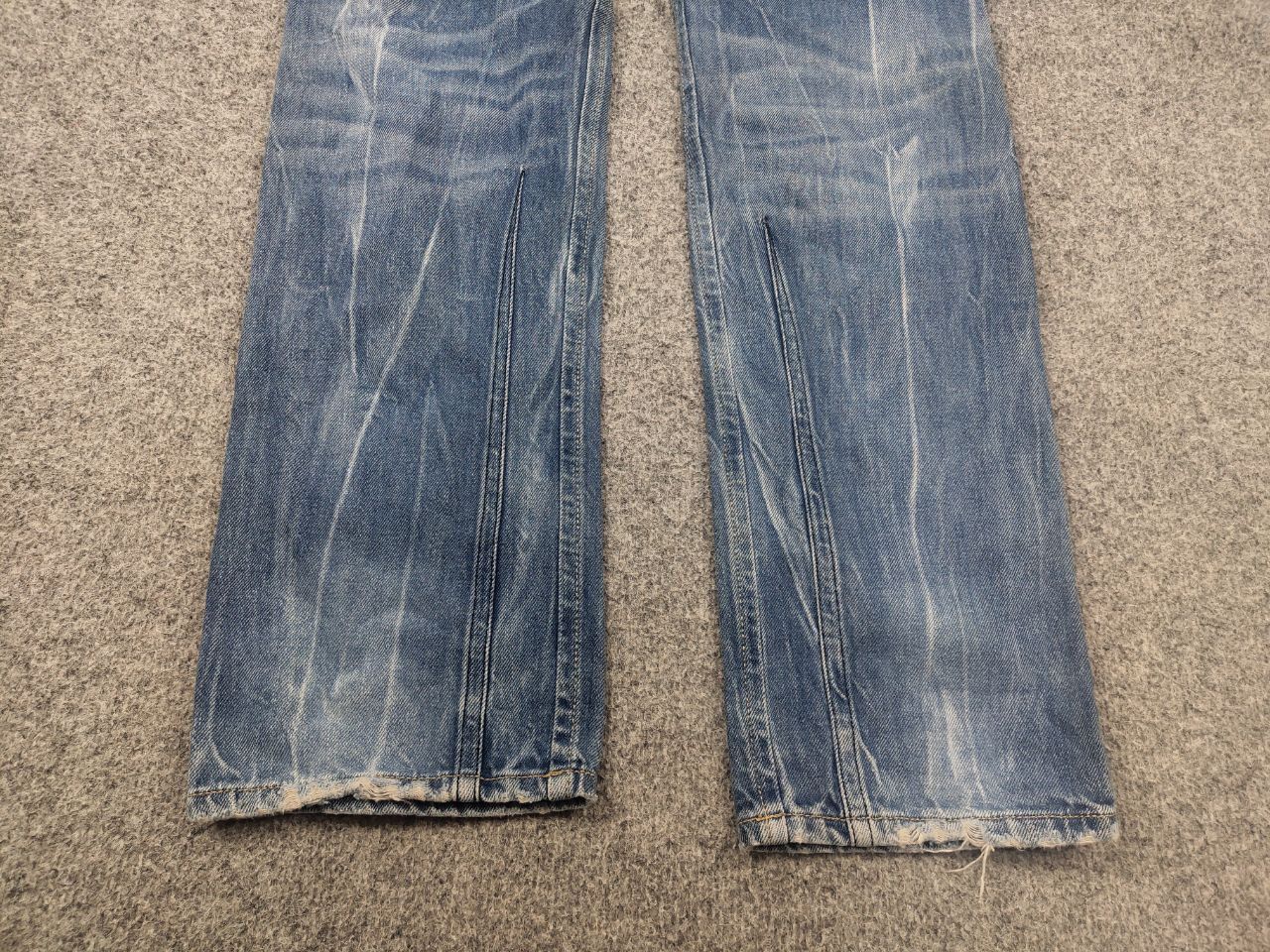 Diesel Vintage Diesel Industries Darron Eyecons Jeans Denim LGB Size US 32 / EU 48 - 9 Thumbnail