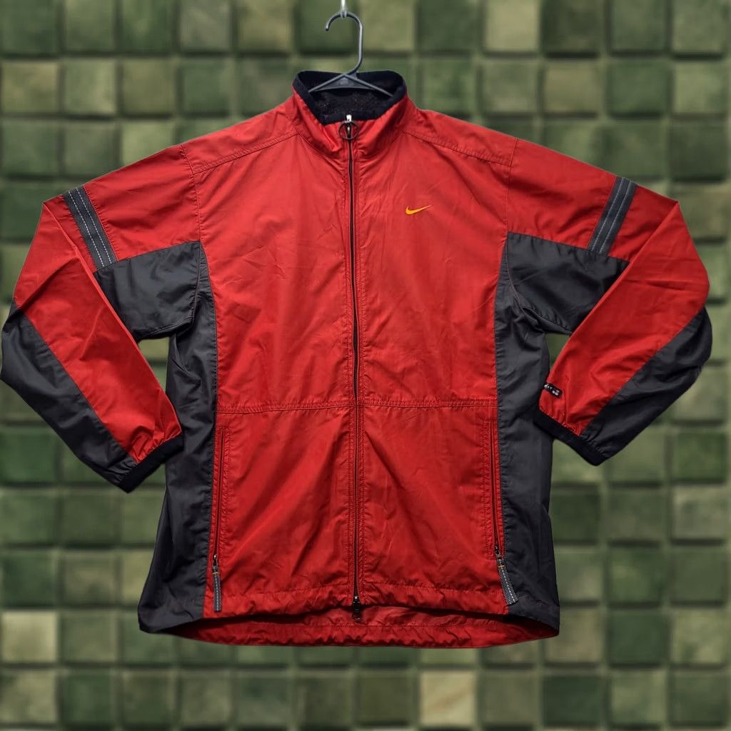 Nike Vintage Nike Track Jacket Mens S Full Zip Nike Windrunner Athleisure Shirt Size US S / EU 44-46 / 1 - 1 Thumbnail