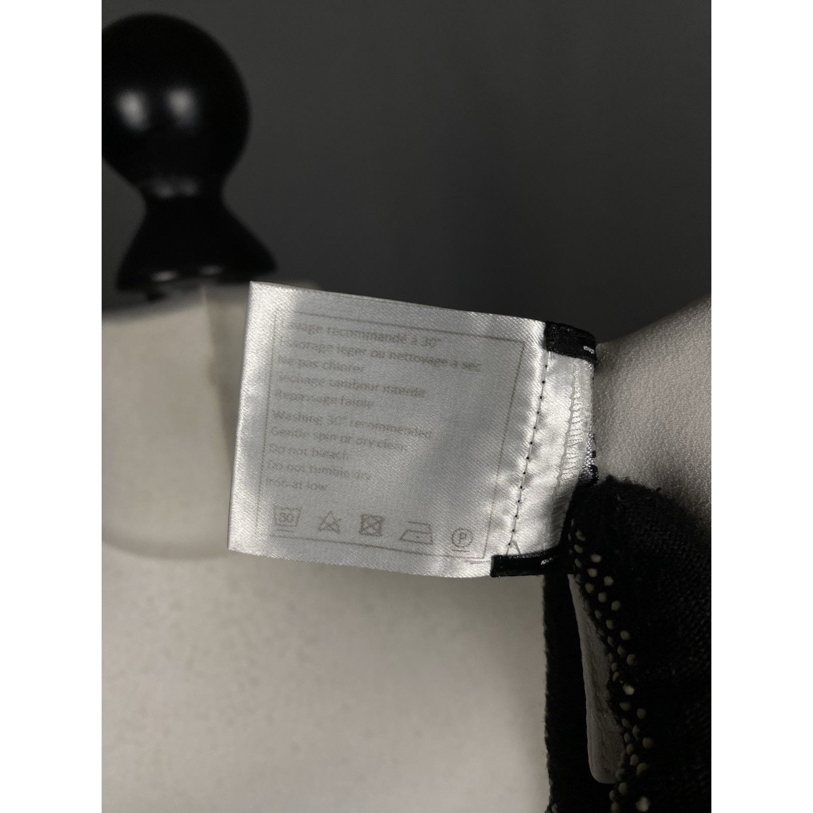 Chanel Chanel Women's White Ivory Sleveless Vest Tunic Tank Size 3 Size XXS / US 00 / IT 34 - 11 Thumbnail