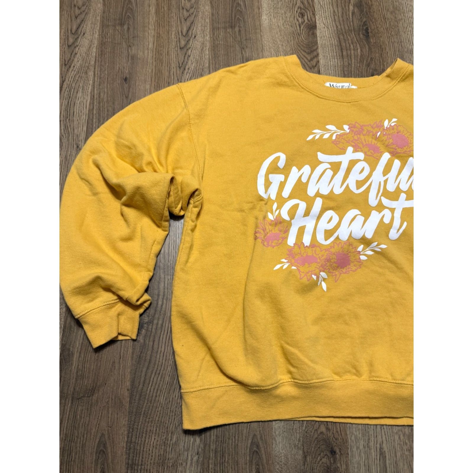 Vintage Wound Up Sweater Girl's Large Yellow Pink White Pullover Crew Neck Grateful Heart Womens Sweater Pullover Casual Regular Sleeve Long Vintage No Size L / US 10 / IT 46 - 3 Thumbnail