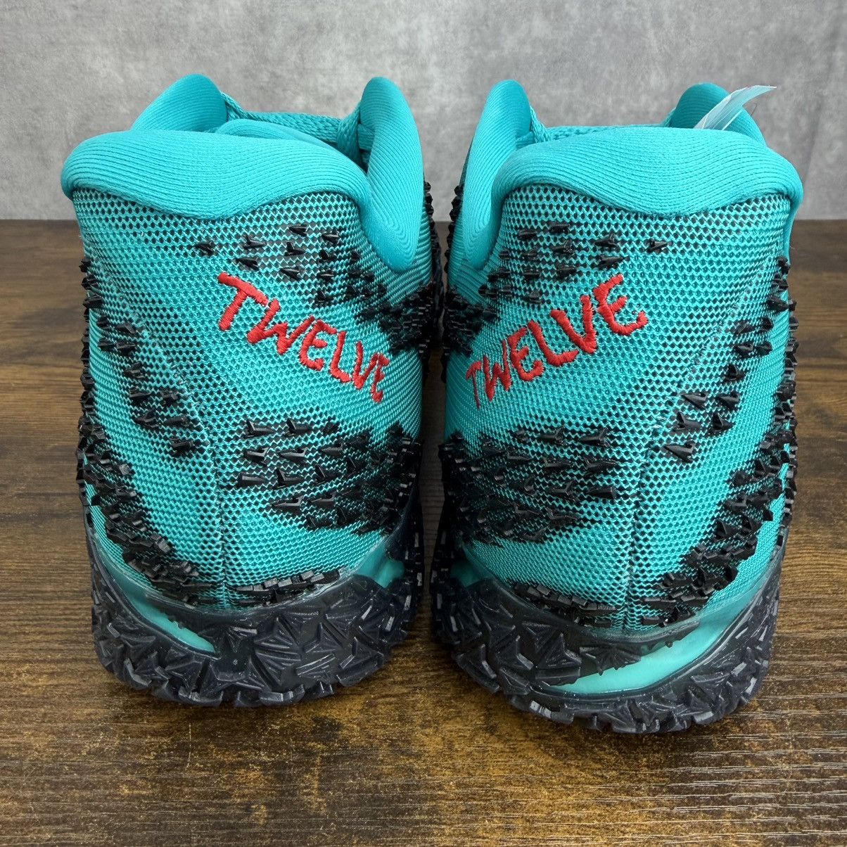 Nike NEW Nike Ja 3 Scratch 3.0 Turbo Green Size 6 7.5W HF2793-300 Size US 6 / EU 39 - 7 Thumbnail