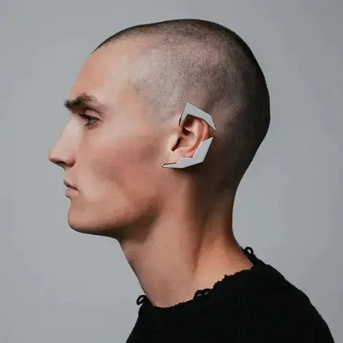 Japanese Brand Hip Hop Unisex Ear Hook Futuristic Metal Size ONE SIZE - 2 Thumbnail
