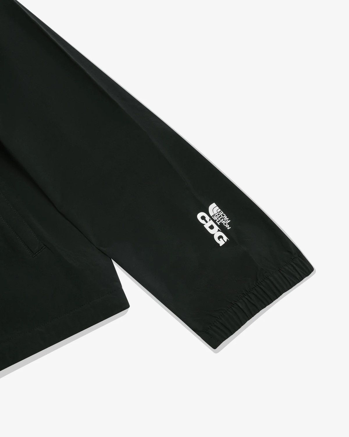 CDG by Comme des Garcons × The North Face The North Face North Dome Wind Jacket Black Size US S / EU 44-46 / 1 - 4 Thumbnail
