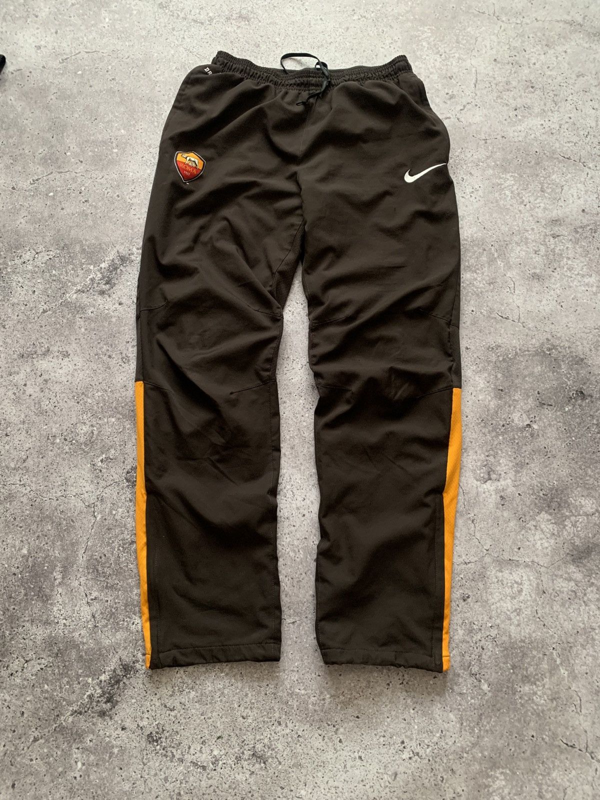 Nike 🔥NIKE ROMA VINTAGE DRILL SOCCER SWEATPANTS Size US 30 / EU 46 - 2 Thumbnail