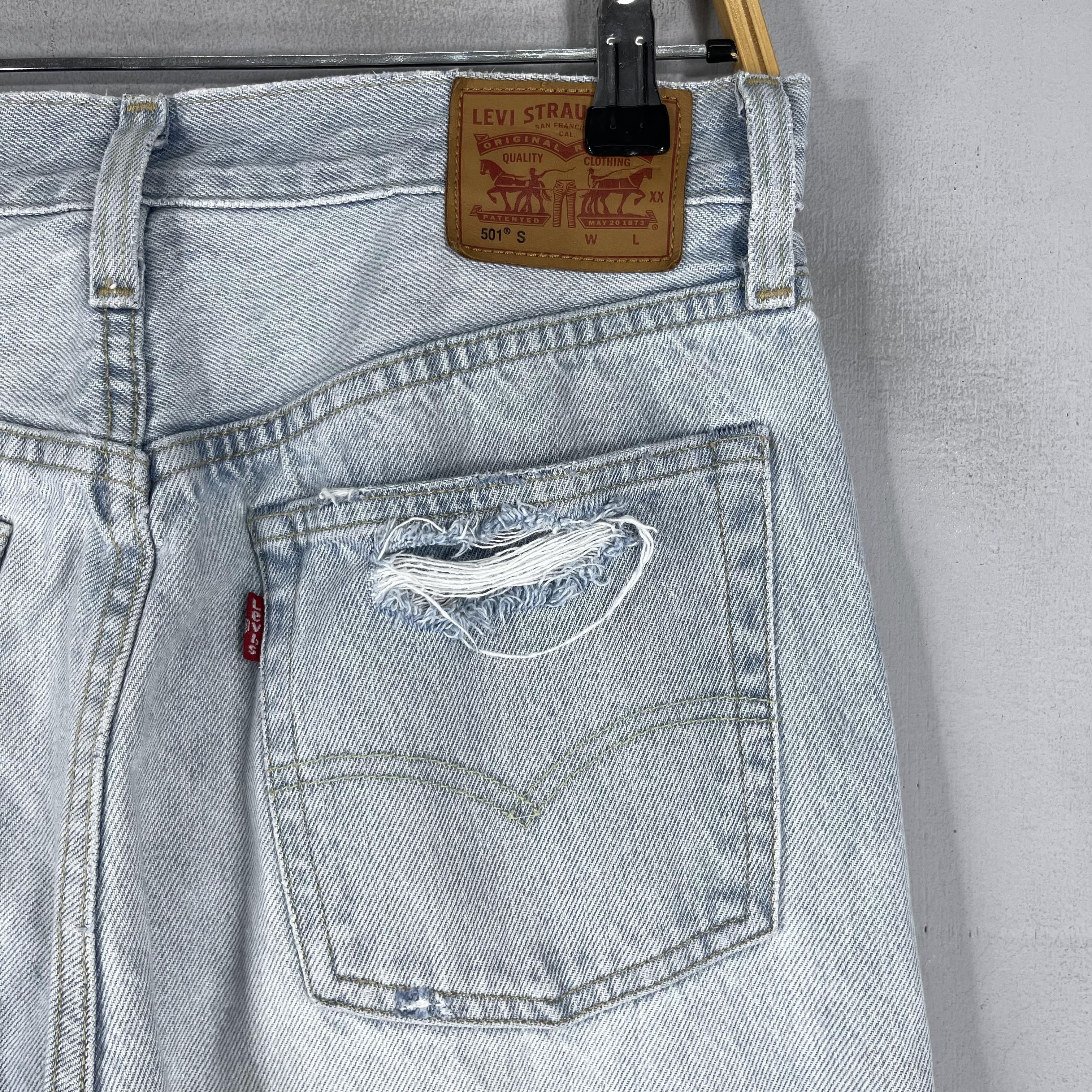 Levi's × Vintage Size 29 Vintage Levis 501 Distressed Paint Splatter Jeans Size US 29 - 13 Thumbnail