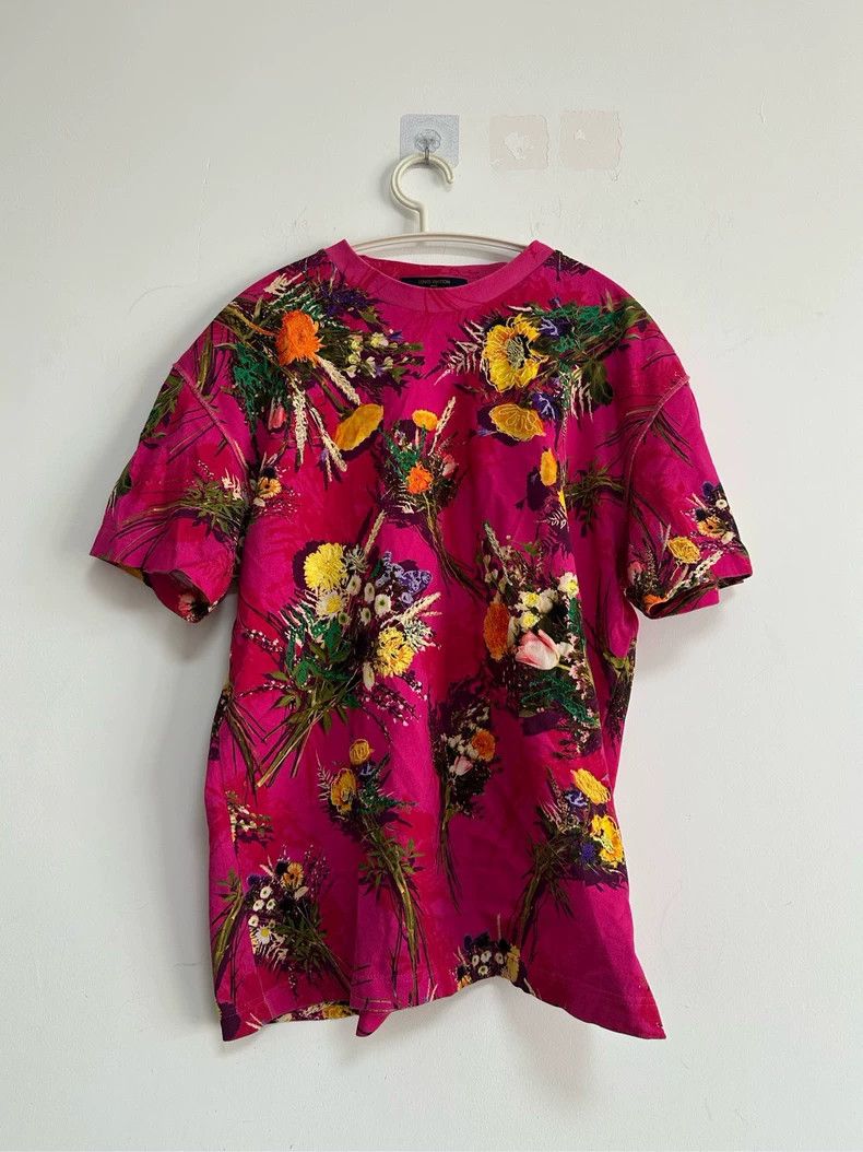 Louis Vuitton LOUIS VUITTON short sleeves Size US S / EU 44-46 / 1 - 1 Thumbnail