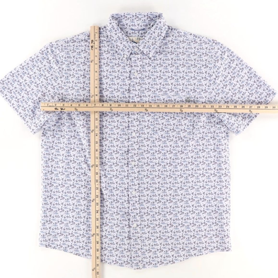 Vintage Huk Shirt White Men's XL Offshore Fishing Camp Stretch Cotton Blend All Over Print Button Down Shirt Regular Fit Size US XL / EU 56 / 4 - 3 Thumbnail