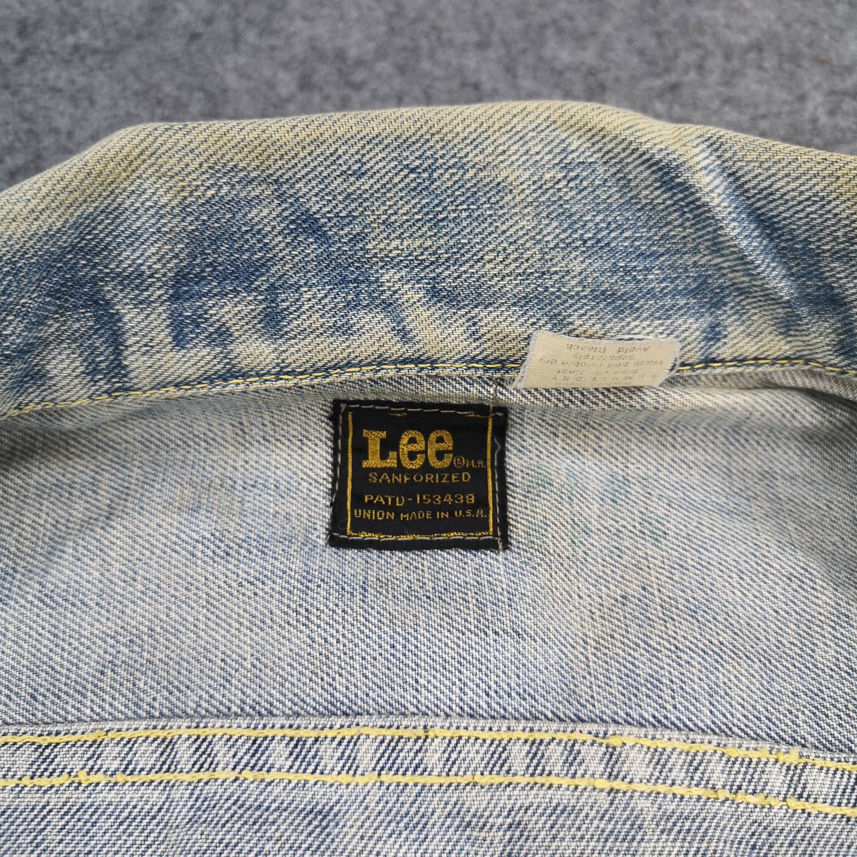 Lee Vintage Lee Denim Trucker Jacket Stone Washed Made In USA Size US S / EU 44-46 / 1 - 6 Thumbnail
