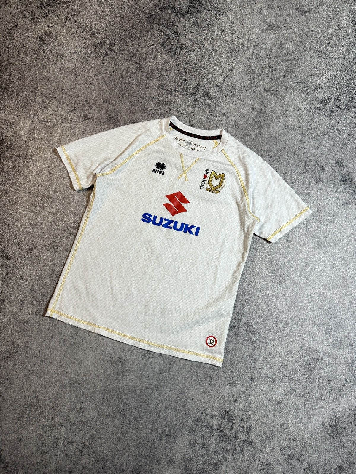 Vintage Vintage Errea MK Dons Suzuki Soccer Jersey Streetwear XS VTg Size US XS / EU 42 / 0 - 1 Thumbnail