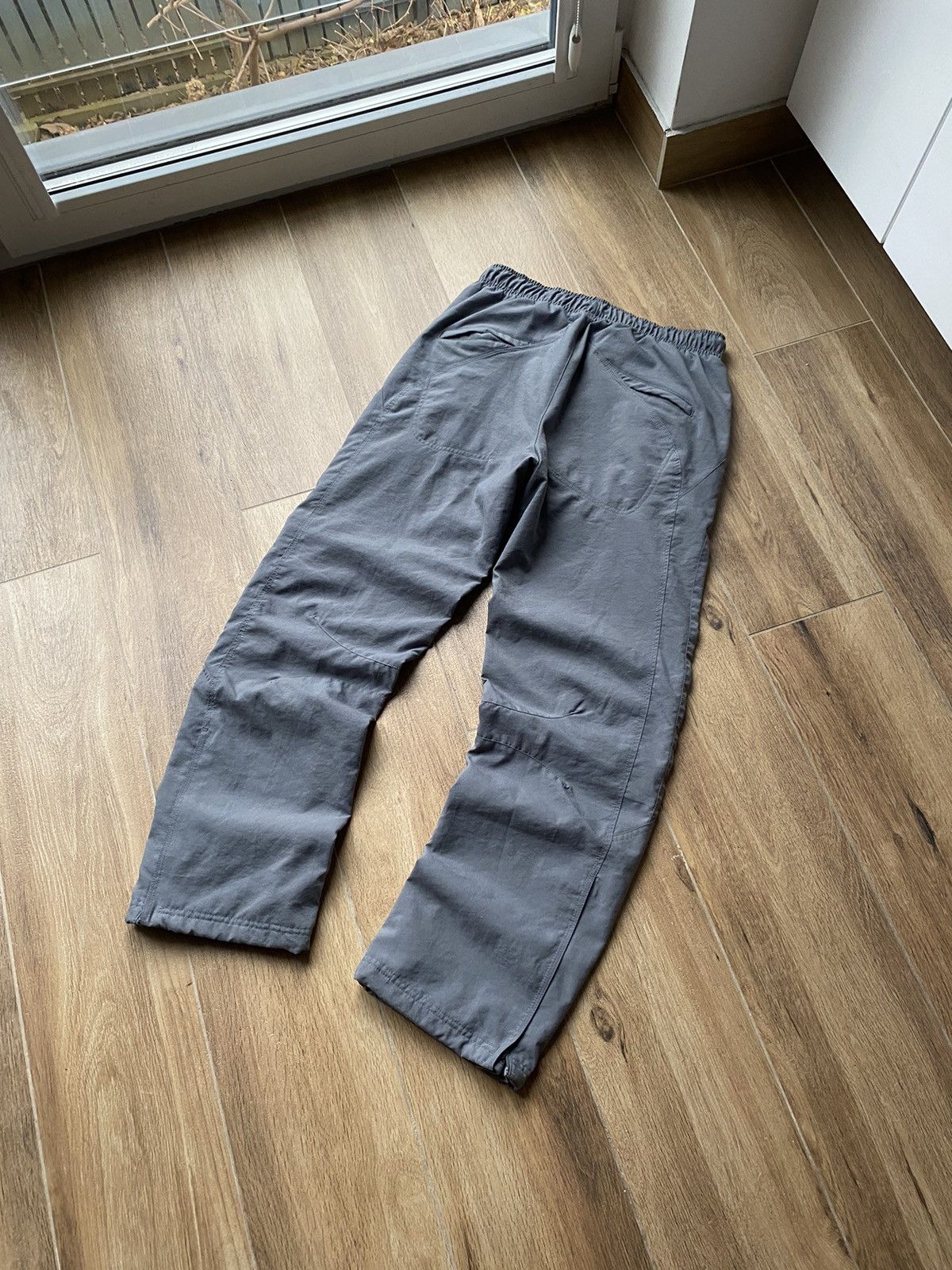 Nike Nike Vintage Pants Nylon Baggy Drill Japanese Y2K Sweatpants Size US 32 / EU 48 - 8 Thumbnail