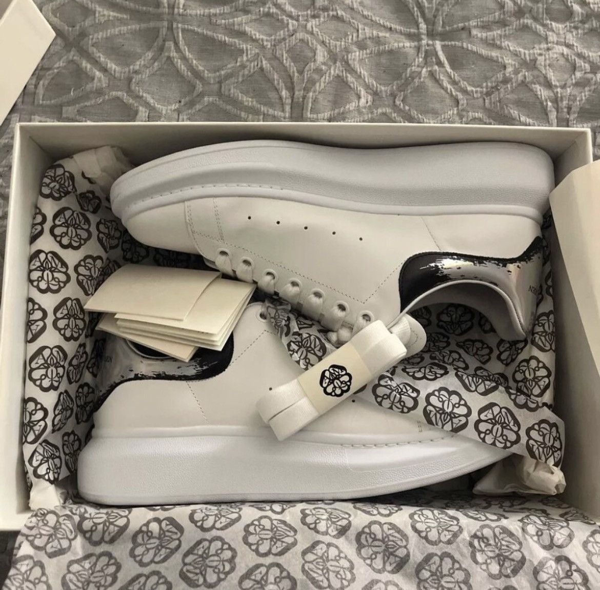 Alexander McQueen Alexander McQueen white silver shoes Size US 10.5 / EU 43-44 - 1 Thumbnail