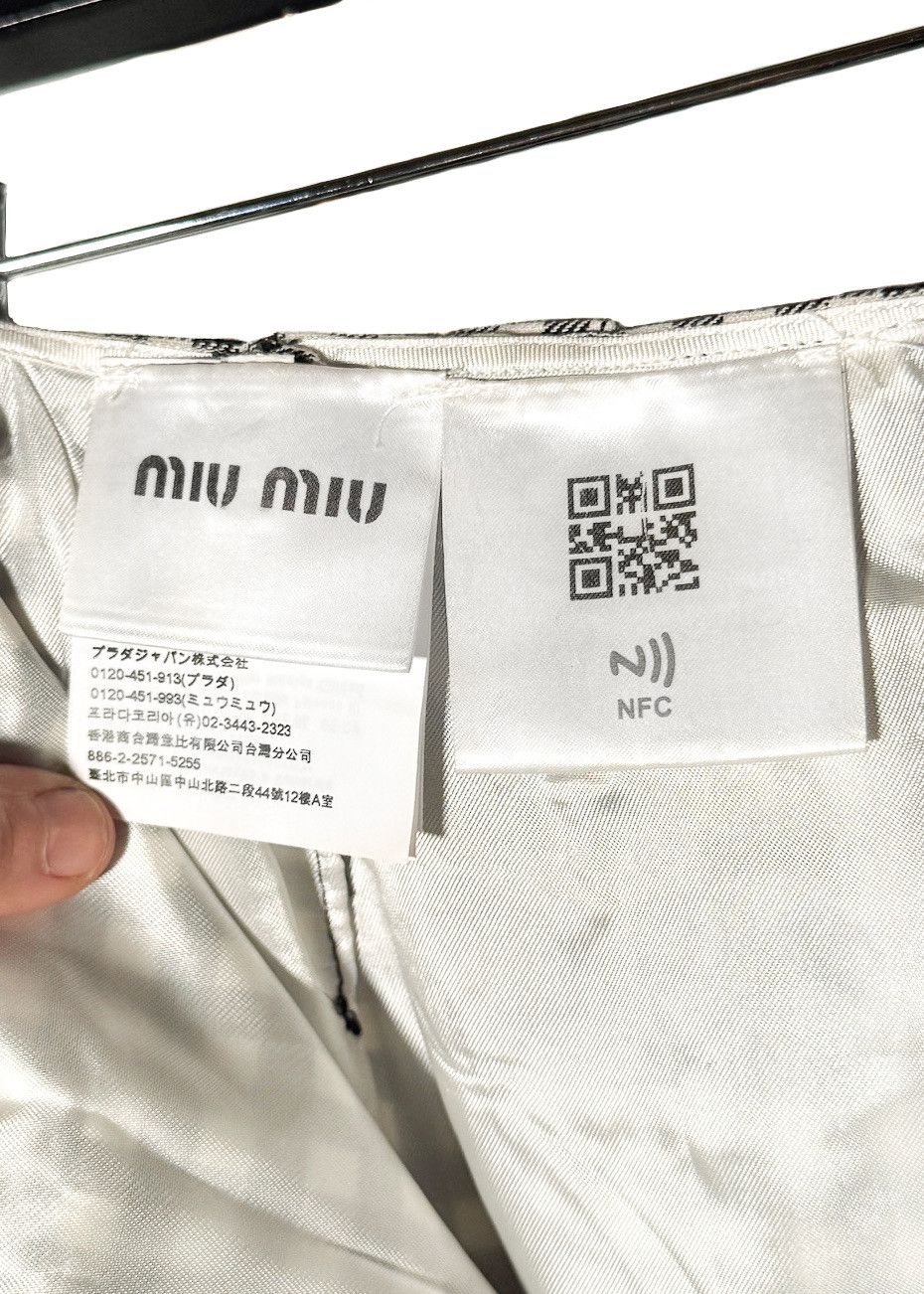 Miu Miu Miu Miu 2022 Black Ivory Gingham Check Pencil Skirt Size 28" / US 6 / IT 42 - 7 Thumbnail
