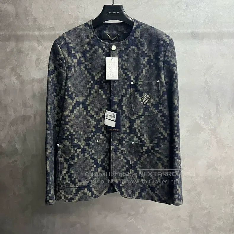 Louis Vuitton Louis Vuitton 25 New Indigo Serpentine Denim Single Breast Size US L / EU 52-54 / 3 - 1 Thumbnail