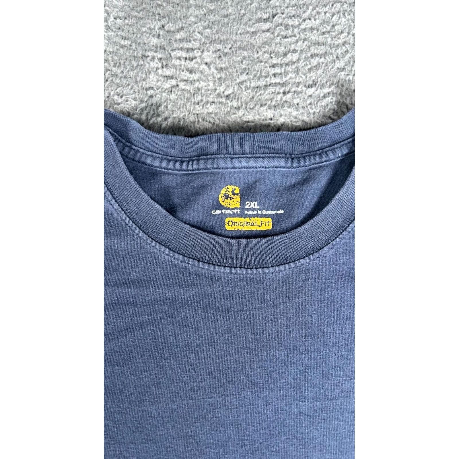 Carhartt Carhartt Mens T Shirt 2XL Navy Blue Short Sleeve Original Fit Pocket Workwear Size US XXL / EU 58 / 5 - 3 Thumbnail