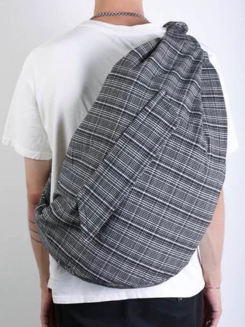Raf Simons Raf Simons Eastpak houndstooth wandering bag  display picture 1