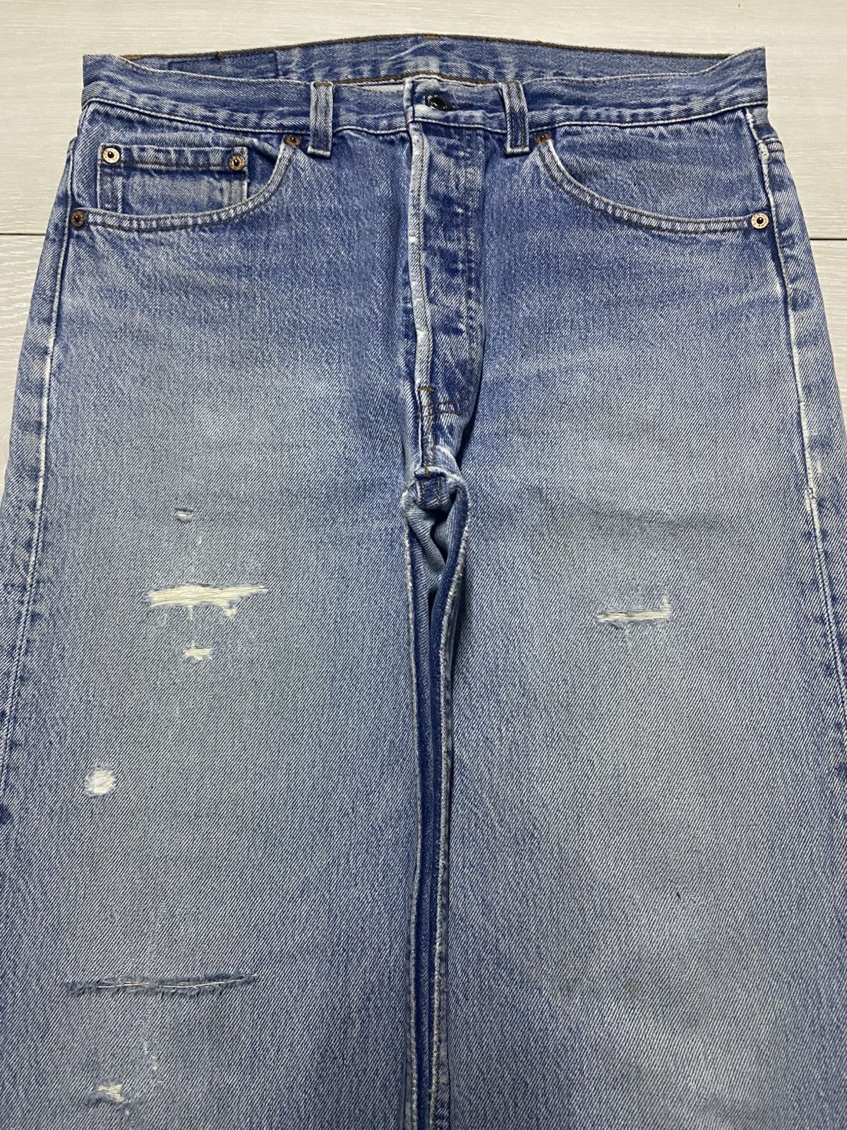 Levi's Vintage Levis 501 90s Distressed ButtonFly Jeans Size US 32 / EU 48 - 3 Thumbnail