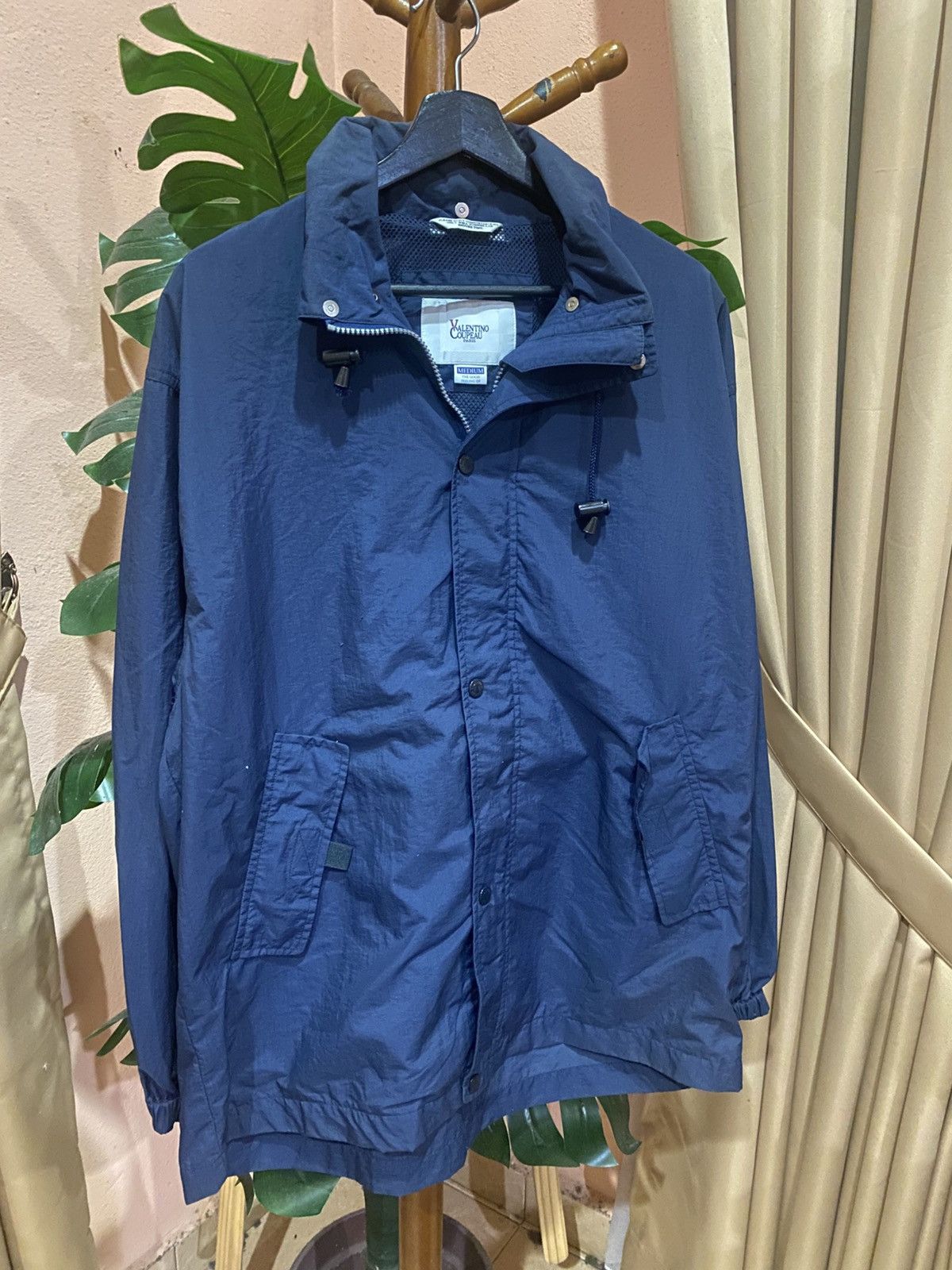 Vintage Valentino Coupeau Paris Navy Blue Windbreaker Jacket Size US M / EU 48-50 / 2 - 3 Thumbnail