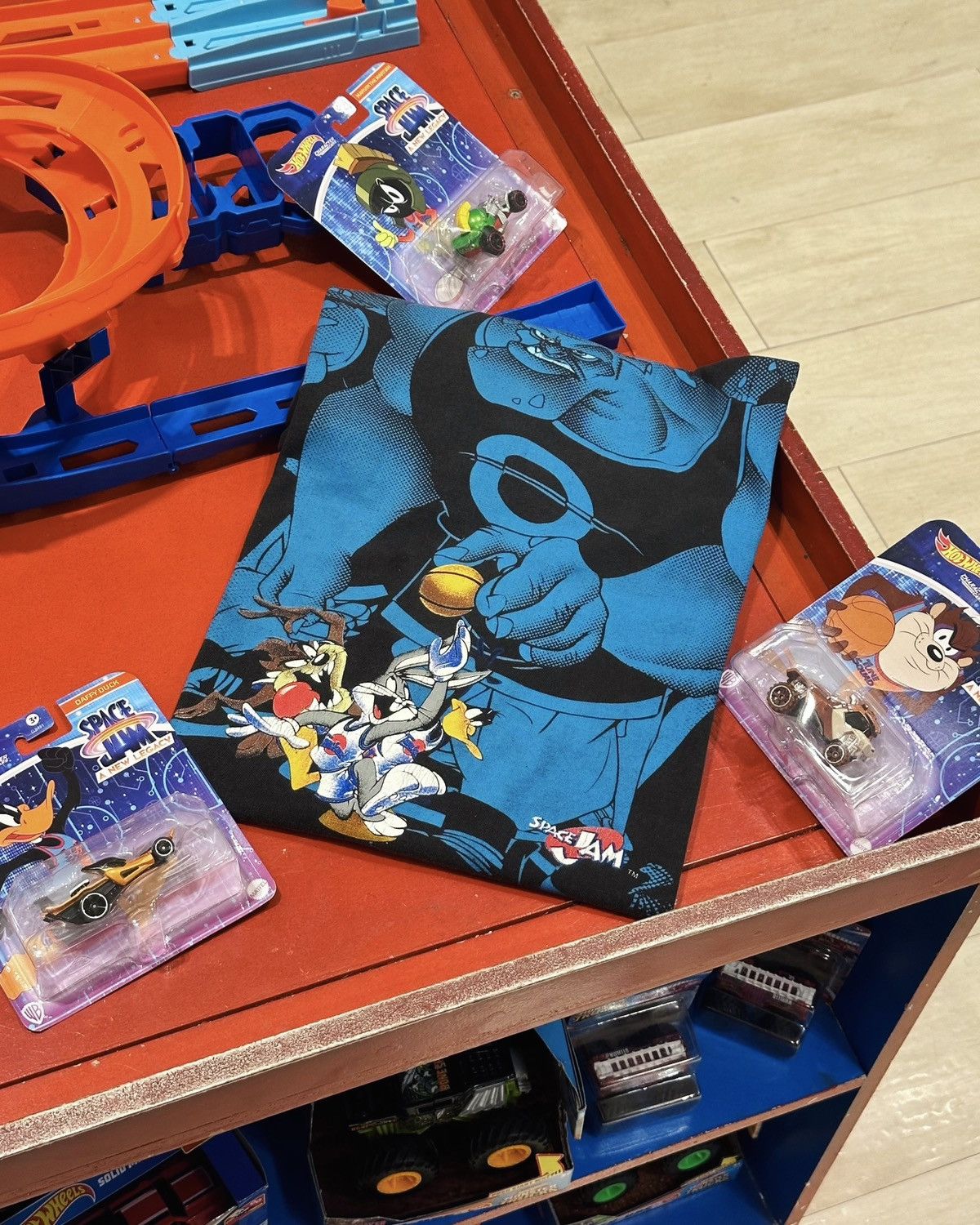 Disney VINTAGE 1996 SPACE JAM | LOONEY TUNES Size US L / EU 52-54 / 3 - 1 Thumbnail