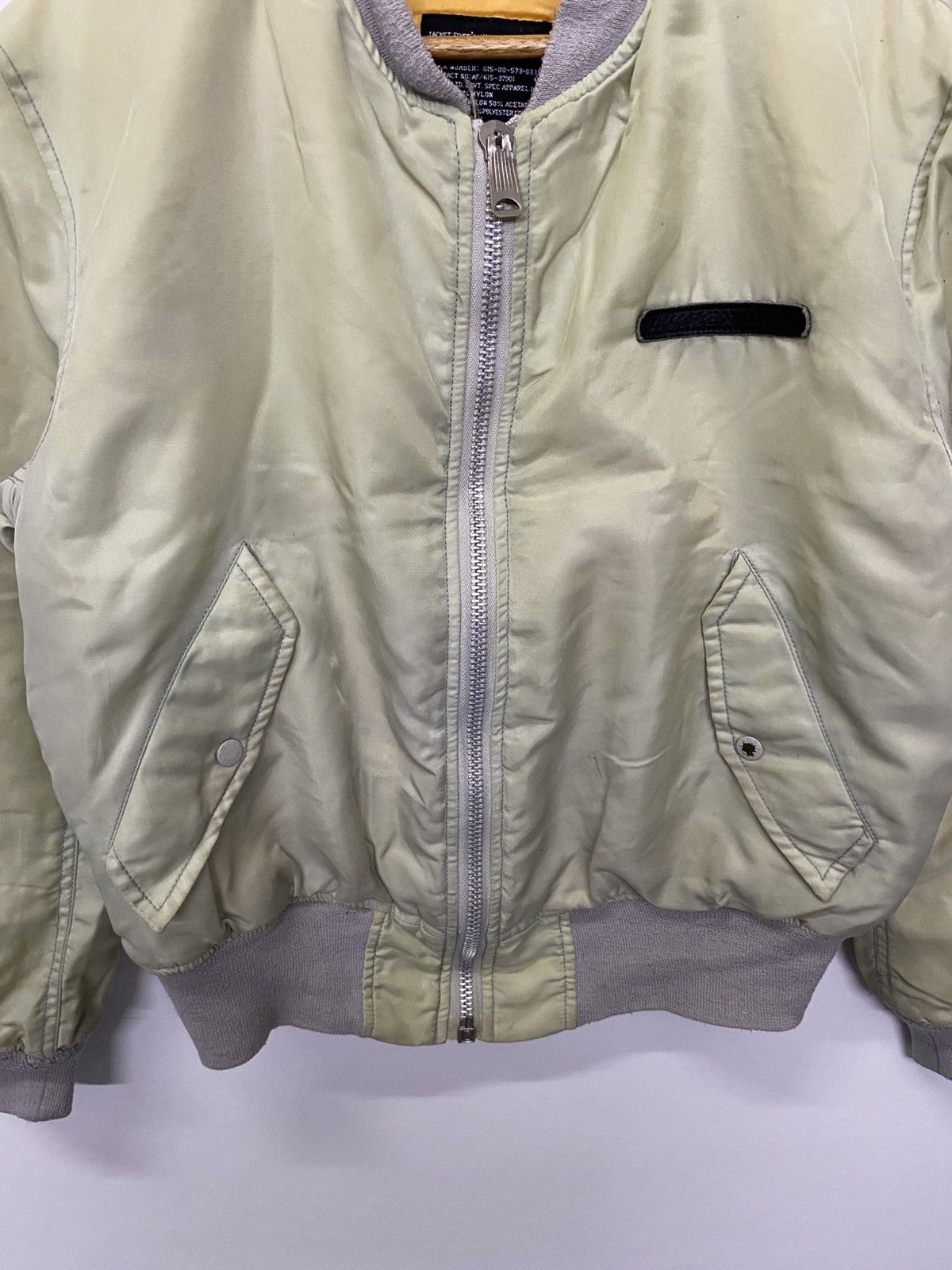 Vintage Vintage Distressed Jacket Flyer MA-1 Bomber Jacket Size US S / EU 44-46 / 1 - 5 Thumbnail