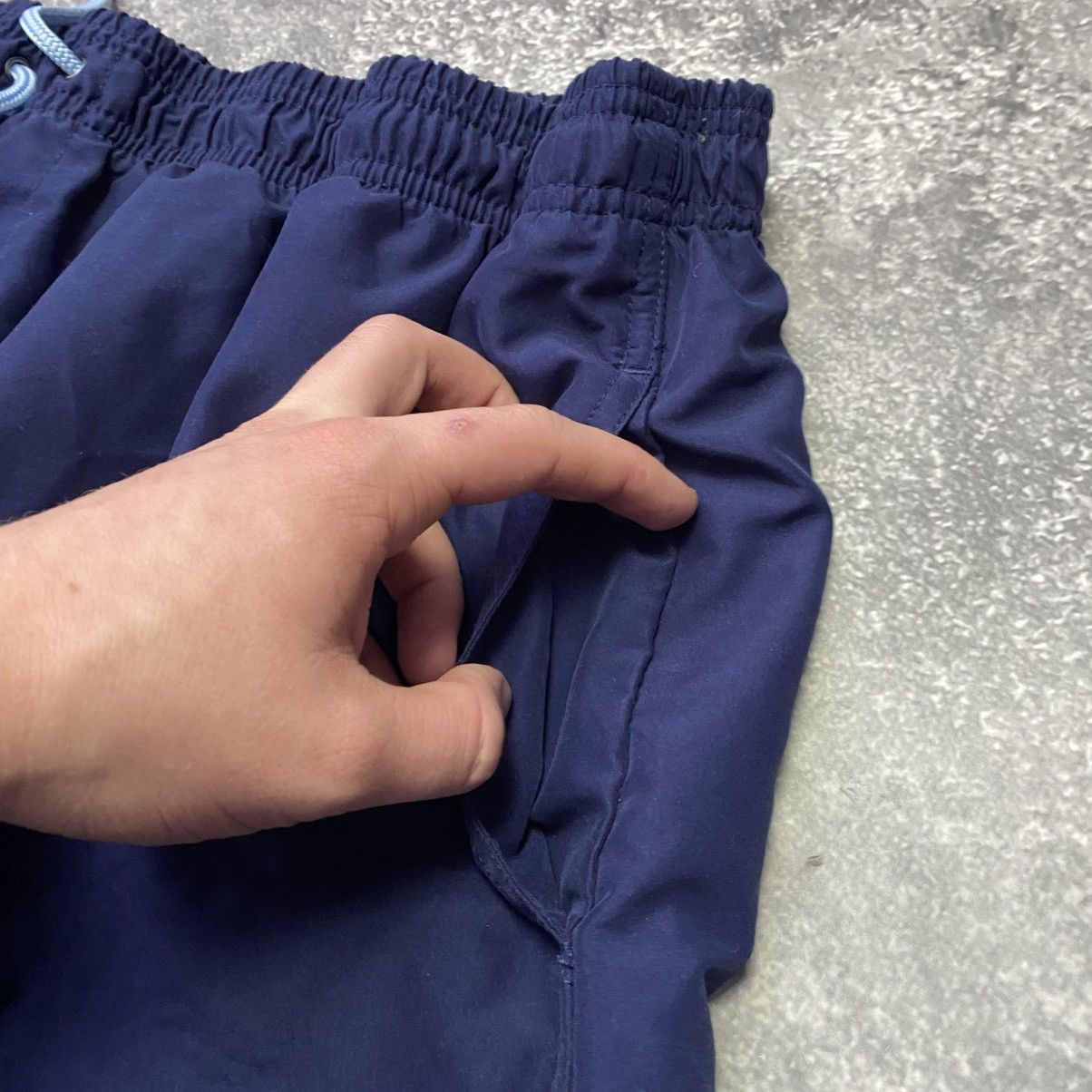 Yves Saint Laurent Luxury Yves Saint Laurent Small logo vintage rare shorts Size US 38 / EU 54 - 7 Thumbnail