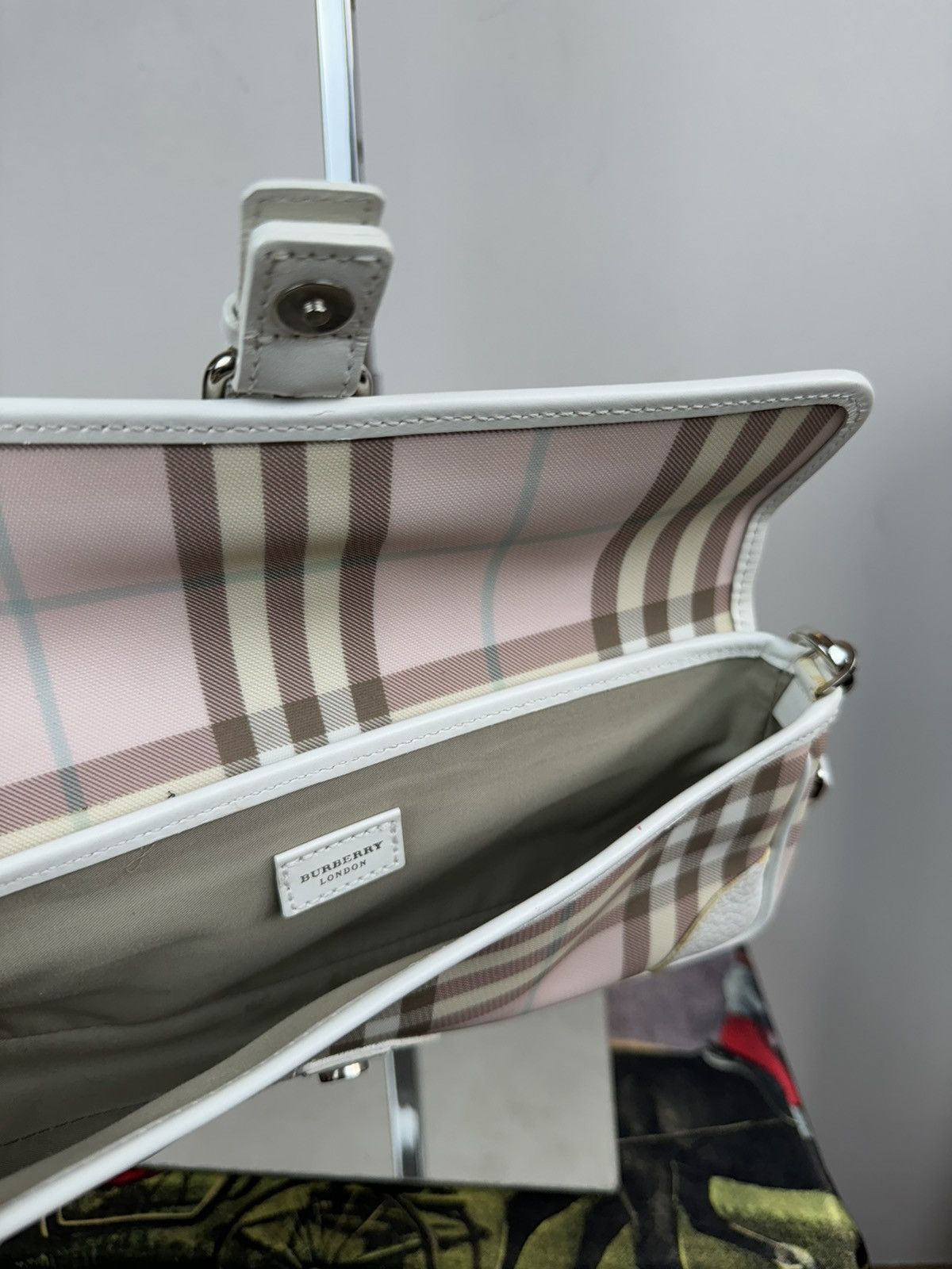 Burberry Leather shoulder bag Burberry original luxury casual item Size ONE SIZE - 4 Thumbnail
