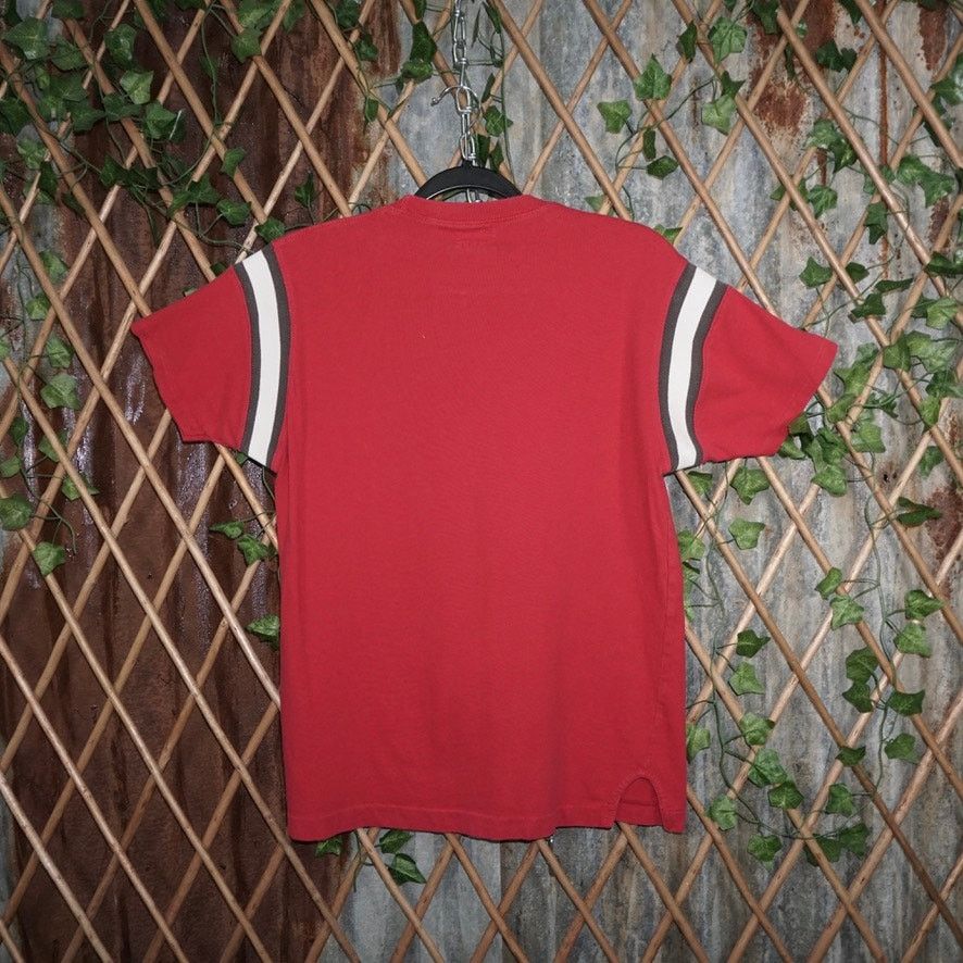 American Eagle Outfitters Vintage Y2K American Eagle Outfitters SoCal red 00s t-shirt Size US M / EU 48-50 / 2 - 2 Thumbnail