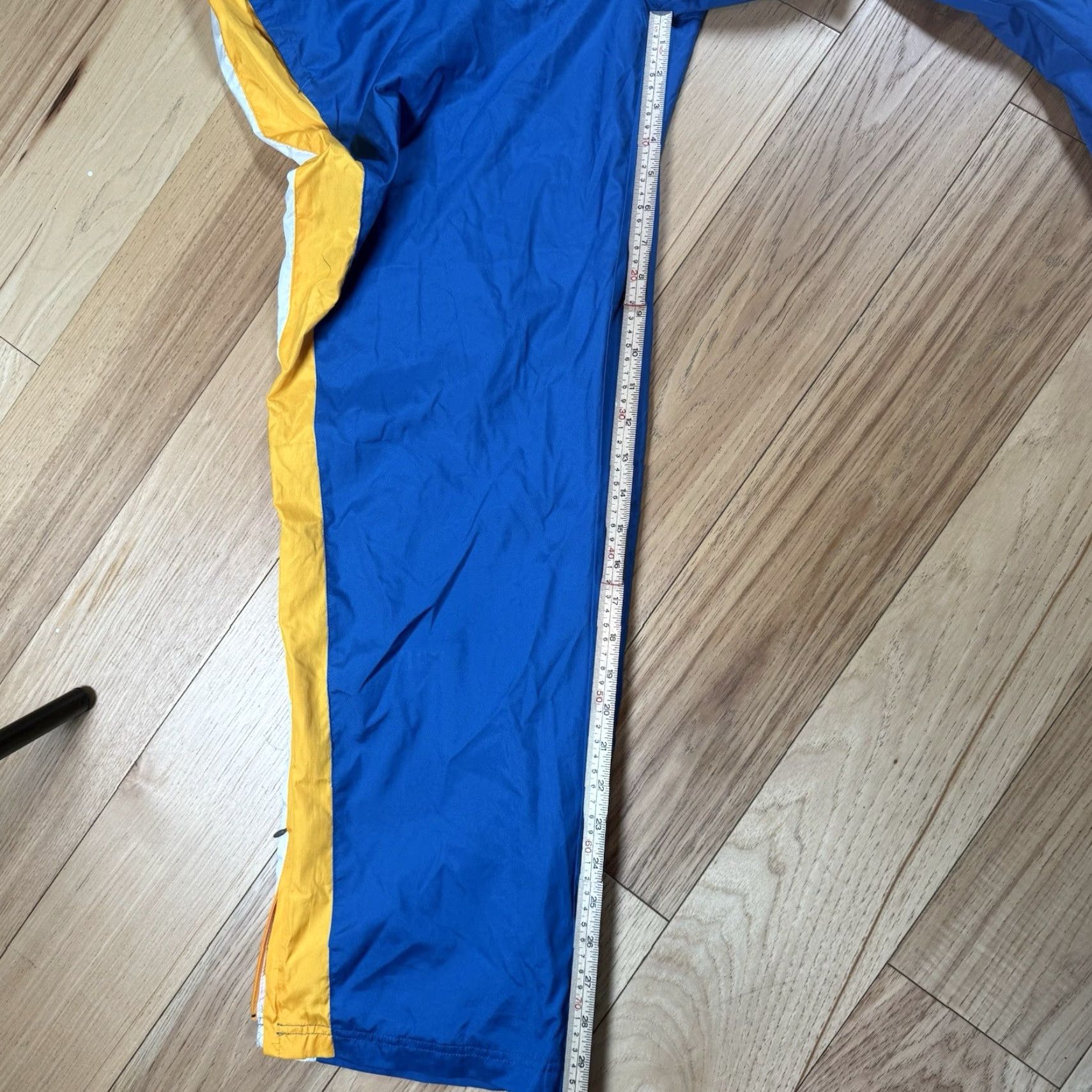 Vintage VINTAGE UCLA Bruins Track Pants Blue M Bear Logo Zip Ankled Shiny Dazzle Pants Men Regular Size M Size US 31 - 8 Thumbnail