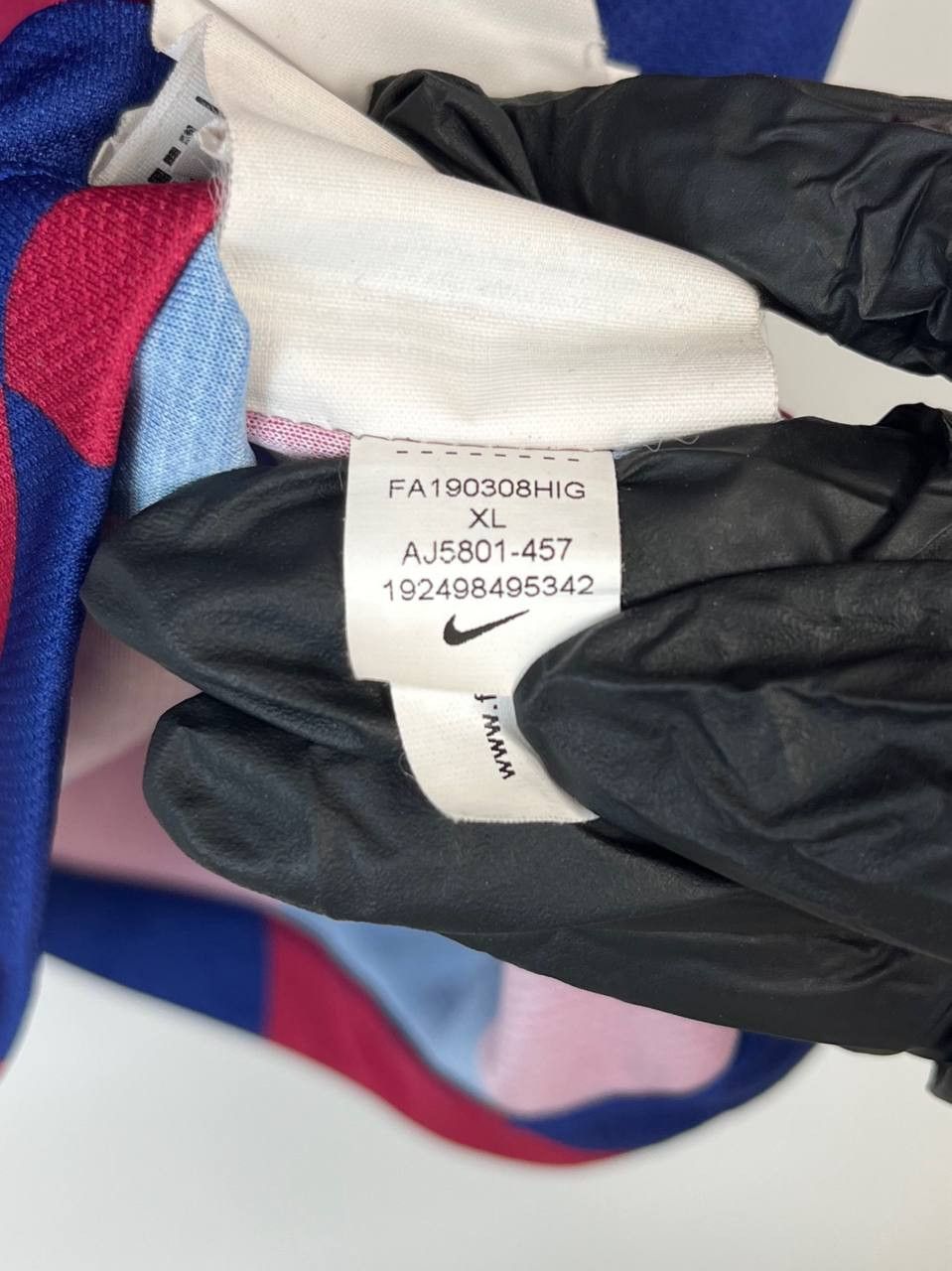 Nike FC BARCELONA 2019-20 HOME MESSI #10 NIKE AJ5801-457 SIZE S Size US S / EU 44-46 / 1 - 2 Thumbnail
