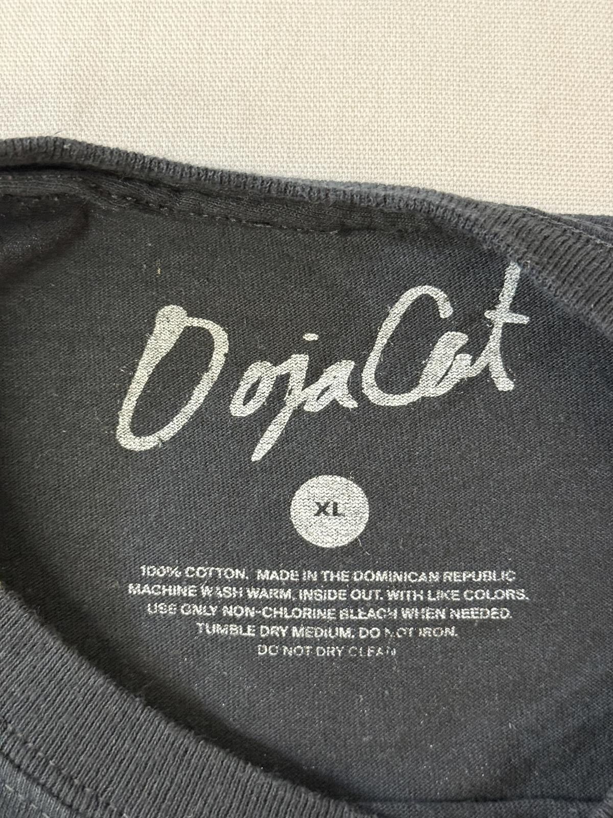 Designer Doja Cat T-shirt Album Planet Her Tee Get Into It Yuh XL Size US XL / EU 56 / 4 - 3 Thumbnail