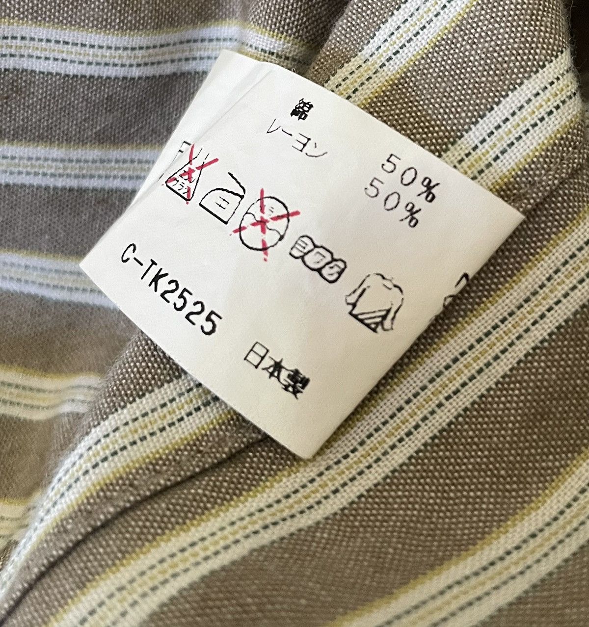 Issey Miyake Issey miyake striped big buttons relaxed button up shirt Size US M / EU 48-50 / 2 - 5 Thumbnail